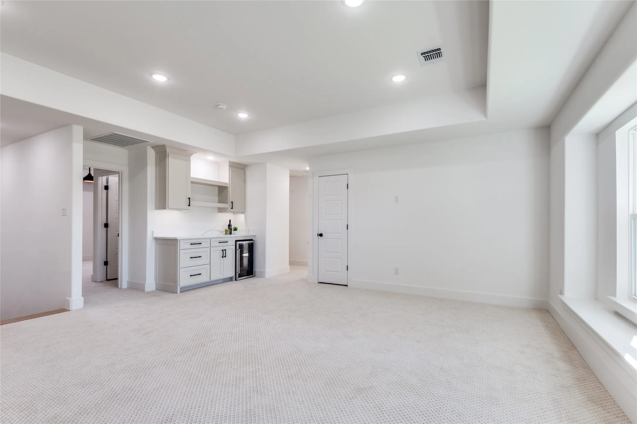 Single Family Residence For Sale in Tarrant County , 99 Kay Lane, Westworth Village, Texas 76114, 5 Bedroom, 4 Bathroom, 2 Garage spaces, 3,766 Sqft, built in 2025, mls#21360624, Real Estate Agent in Westworth Village, Homes For Sale in Tarrant county, Homes For Sale in Westworth Village, Realtor in Westworth Village Texas, Real Estate Brokerage Independent Realty Texas, Luminita Cordes Realtor