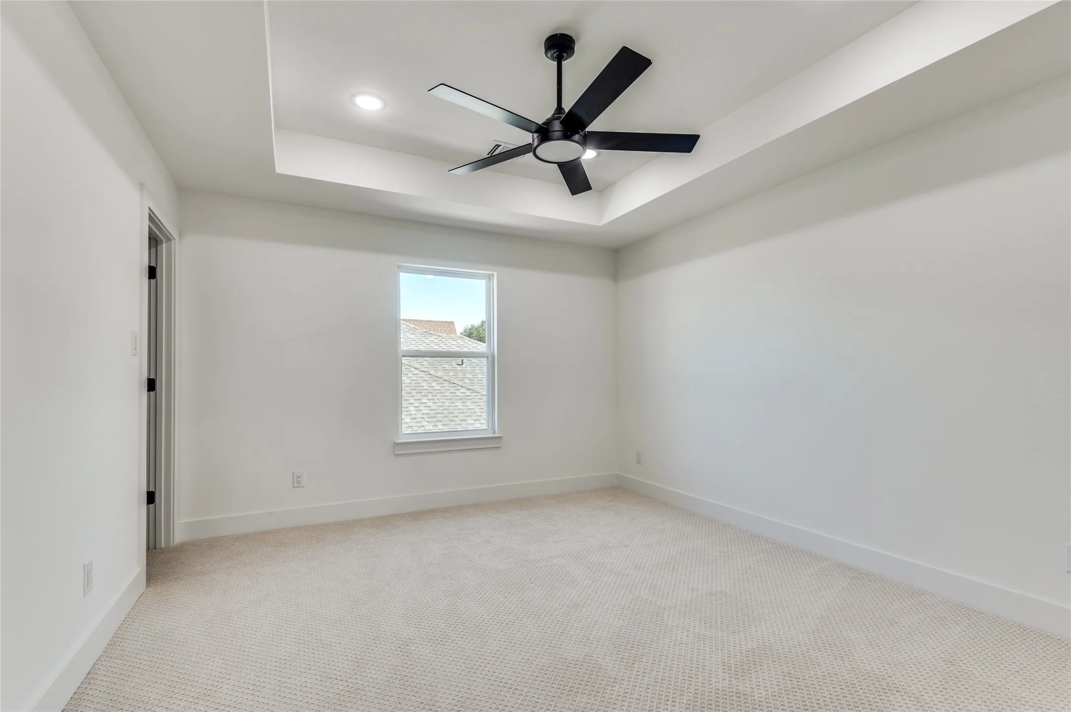 Secondary En-Suite