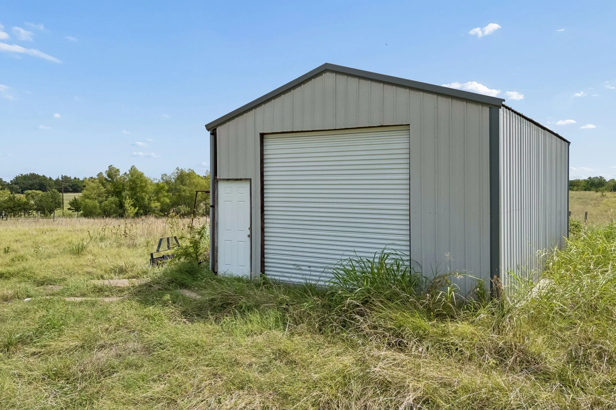 Single Family Residence For Sale in Hunt County , 3691 Fm 36 N, Farmersville, Texas 75442, 4 Bedroom, 3 Bathroom, 3 Garage spaces, 2,521 Sqft, built in 2000, mls#21359015, Real Estate Agent in Farmersville, Homes For Sale in Hunt county, Homes For Sale in Farmersville, Realtor in Farmersville Texas, Real Estate Brokerage Independent Realty Texas, Luminita Cordes Realtor