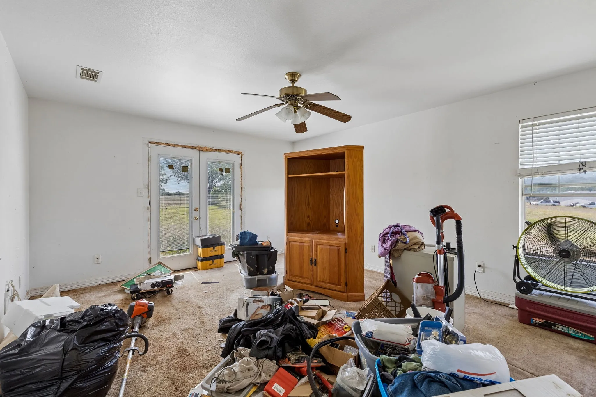 Single Family Residence For Sale in Hunt County , 3691 Fm 36 N, Farmersville, Texas 75442, 4 Bedroom, 3 Bathroom, 3 Garage spaces, 2,521 Sqft, built in 2000, mls#21359015, Real Estate Agent in Farmersville, Homes For Sale in Hunt county, Homes For Sale in Farmersville, Realtor in Farmersville Texas, Real Estate Brokerage Independent Realty Texas, Luminita Cordes Realtor