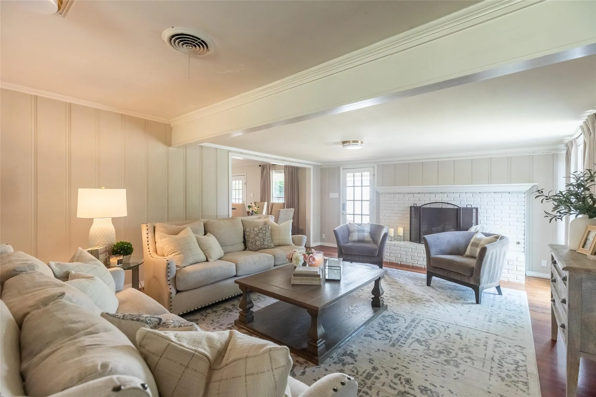 second living area