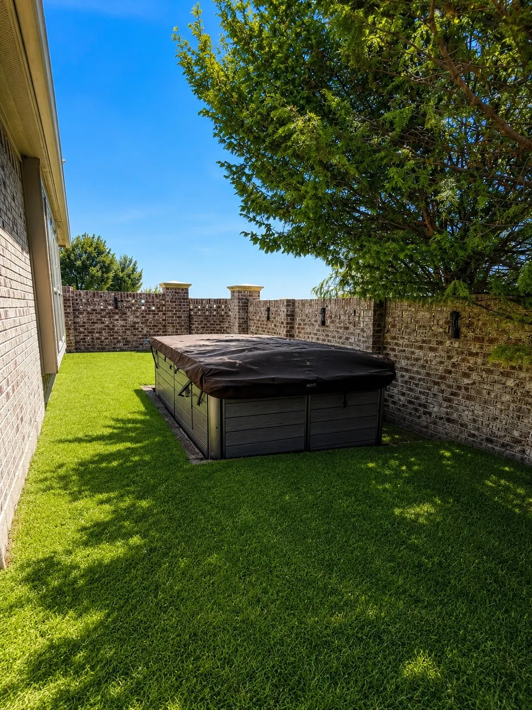 Single Family Residence For Sale in Collin County , 3257 Sky Lane, Celina, Texas 75009, 3 Bedroom, 2 Bathroom, 2 Garage spaces, 2,236 Sqft, built in 2016, mls#21360657, Real Estate Agent in Celina, Homes For Sale in Collin county, Homes For Sale in Celina, Realtor in Celina Texas, Real Estate Brokerage Independent Realty Texas, Luminita Cordes Realtor