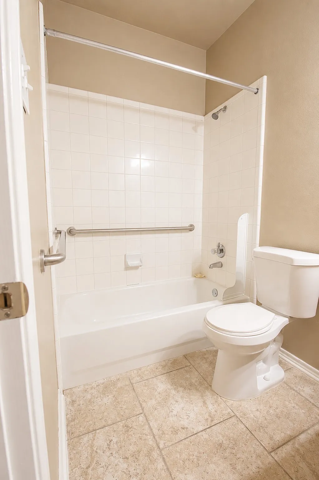 Single Family Residence For Sale in Bexar County , 7 Nikita Drive, San Antonio, Texas 78248, 4 Bedroom, 2 Bathroom, 2 Garage spaces, 2,128 Sqft, built in 1996, Price $415,000, mls#21356143, Real Estate Agent in San Antonio, Homes For Sale in Bexar county, Homes For Sale in San Antonio, Realtor in San Antonio Texas, Real Estate Brokerage Independent Realty Texas, Luminita Cordes Realtor