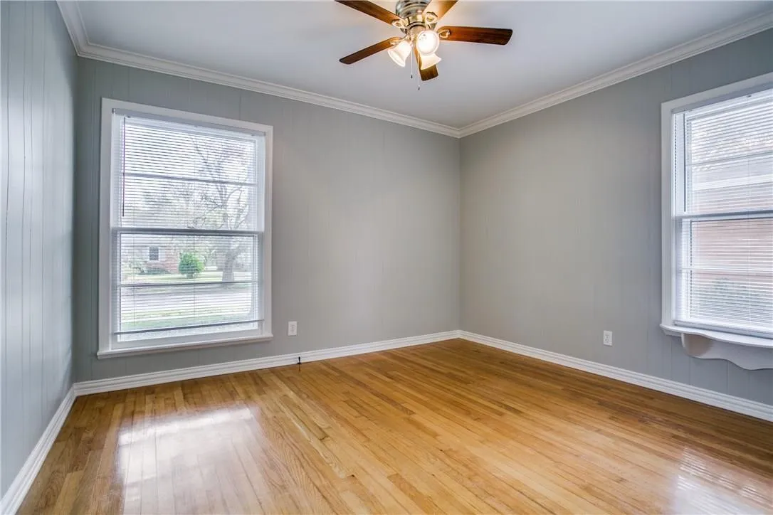Wood-finish flooring with crown molding