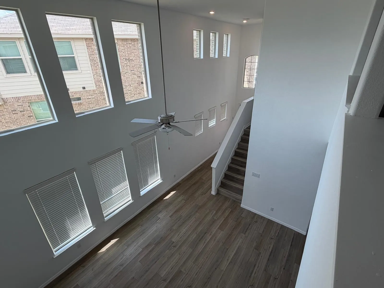 Single Family Residence For Rent in Tarrant County , 2517 Maplehurst Drive, Fort Worth, Texas 76179, 4 Bedroom, 5 Bathroom, 2 Garage spaces, 2,472 Sqft, built in 2023, mls#21360670, Real Estate Agent in Fort Worth, Homes For Rent in Tarrant county, Homes For Rent in Fort Worth, Realtor in Fort Worth Texas, Real Estate Brokerage Independent Realty Texas, Luminita Cordes Realtor