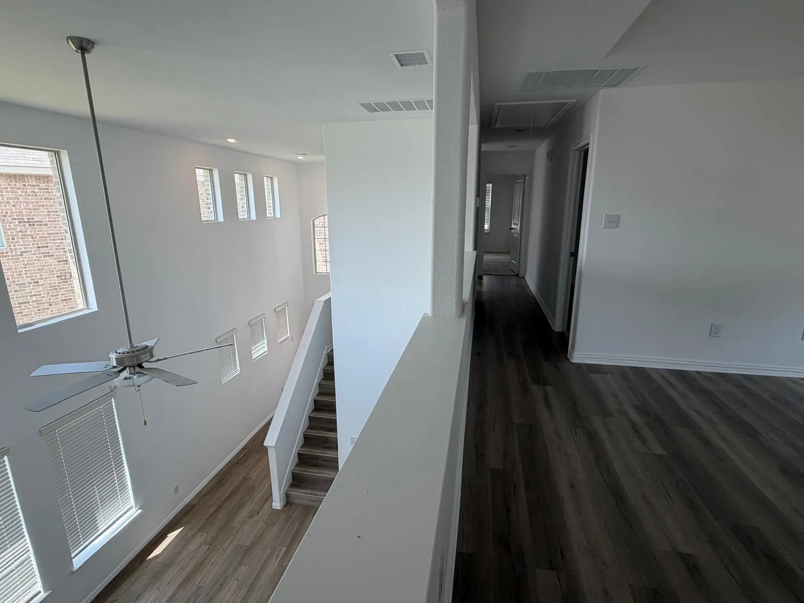 Single Family Residence For Rent in Tarrant County , 2517 Maplehurst Drive, Fort Worth, Texas 76179, 4 Bedroom, 5 Bathroom, 2 Garage spaces, 2,472 Sqft, built in 2023, mls#21360670, Real Estate Agent in Fort Worth, Homes For Rent in Tarrant county, Homes For Rent in Fort Worth, Realtor in Fort Worth Texas, Real Estate Brokerage Independent Realty Texas, Luminita Cordes Realtor