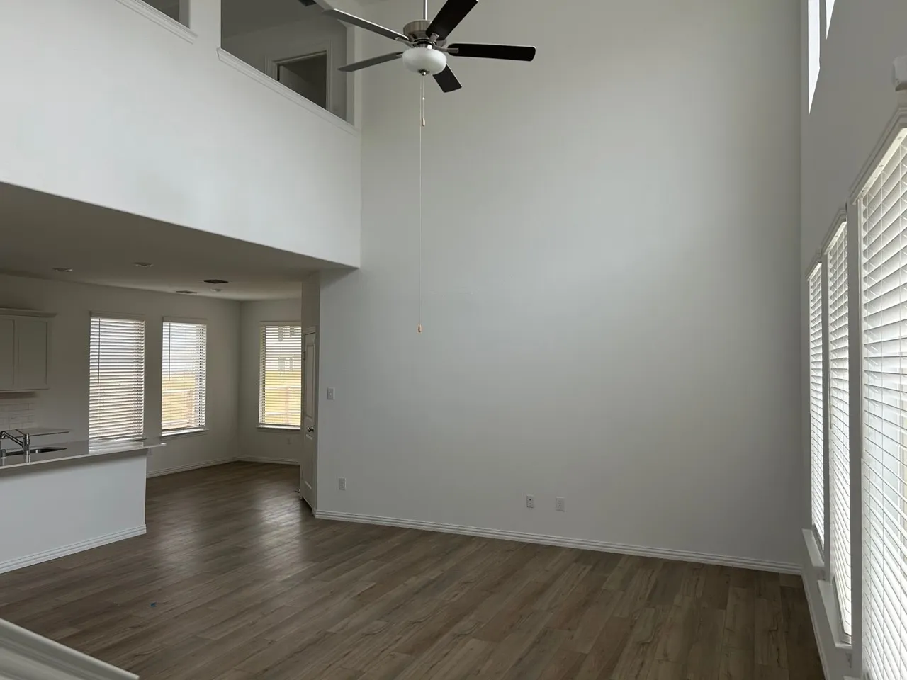 Single Family Residence For Rent in Tarrant County , 2517 Maplehurst Drive, Fort Worth, Texas 76179, 4 Bedroom, 5 Bathroom, 2 Garage spaces, 2,472 Sqft, built in 2023, mls#21360670, Real Estate Agent in Fort Worth, Homes For Rent in Tarrant county, Homes For Rent in Fort Worth, Realtor in Fort Worth Texas, Real Estate Brokerage Independent Realty Texas, Luminita Cordes Realtor