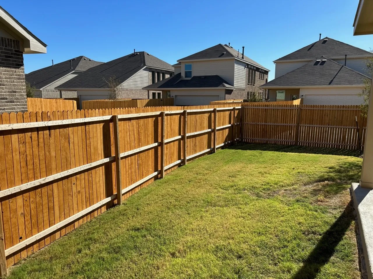 Single Family Residence For Rent in Tarrant County , 2517 Maplehurst Drive, Fort Worth, Texas 76179, 4 Bedroom, 5 Bathroom, 2 Garage spaces, 2,472 Sqft, built in 2023, mls#21360670, Real Estate Agent in Fort Worth, Homes For Rent in Tarrant county, Homes For Rent in Fort Worth, Realtor in Fort Worth Texas, Real Estate Brokerage Independent Realty Texas, Luminita Cordes Realtor