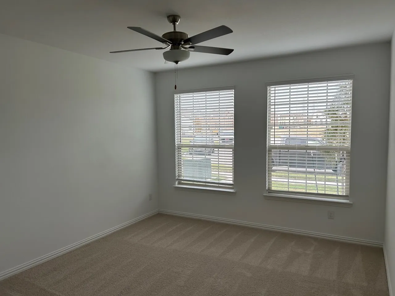 Single Family Residence For Rent in Tarrant County , 2517 Maplehurst Drive, Fort Worth, Texas 76179, 4 Bedroom, 5 Bathroom, 2 Garage spaces, 2,472 Sqft, built in 2023, mls#21360670, Real Estate Agent in Fort Worth, Homes For Rent in Tarrant county, Homes For Rent in Fort Worth, Realtor in Fort Worth Texas, Real Estate Brokerage Independent Realty Texas, Luminita Cordes Realtor