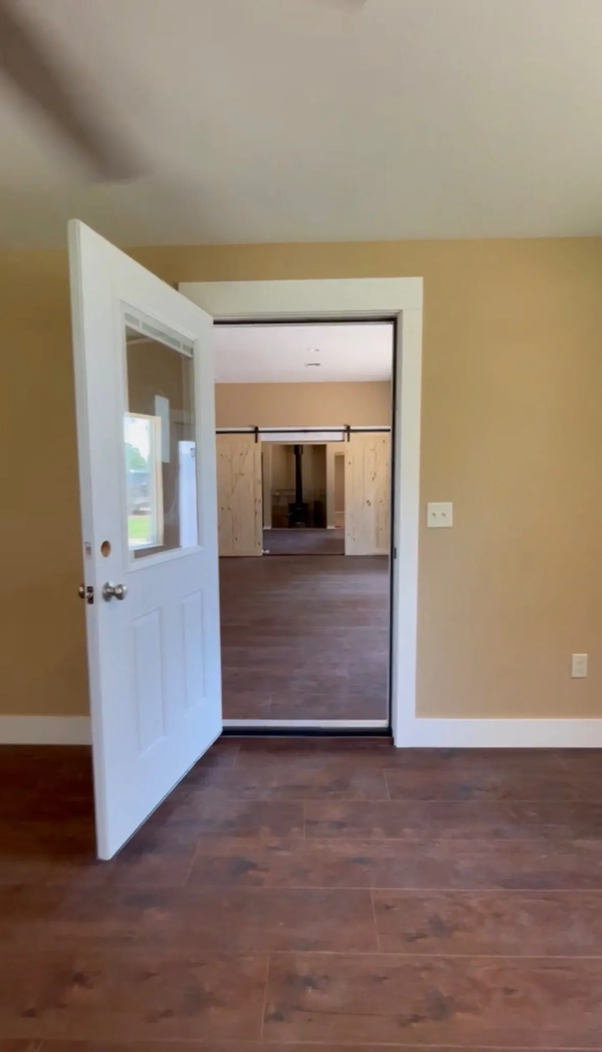 Single Family Residence For Sale in Anderson County , 145 Private Road 7004, Frankston, Texas 75763, 3 Bedroom, 2 Bathroom, Garage spaces, 2,510 Sqft, built in 2005, mls#21360648, Real Estate Agent in Frankston, Homes For Sale in Anderson county, Homes For Sale in Frankston, Realtor in Frankston Texas, Real Estate Brokerage Independent Realty Texas, Luminita Cordes Realtor