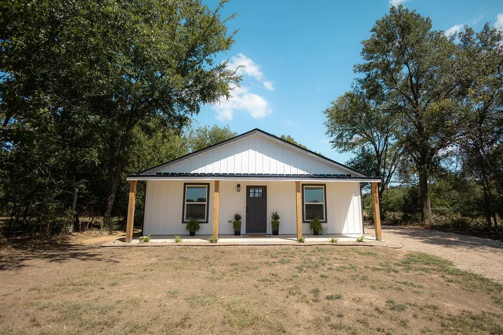 Single Family Residence For Sale in Van Zandt County , 1955 VZ County Road 2144, Wills Point, Texas 75169, 3 Bedroom, 2 Bathroom, Garage spaces, 1,260 Sqft, built in 2026, mls#21360673, Real Estate Agent in Wills Point, Homes For Sale in Van Zandt county, Homes For Sale in Wills Point, Realtor in Wills Point Texas, Real Estate Brokerage Independent Realty Texas, Luminita Cordes Realtor