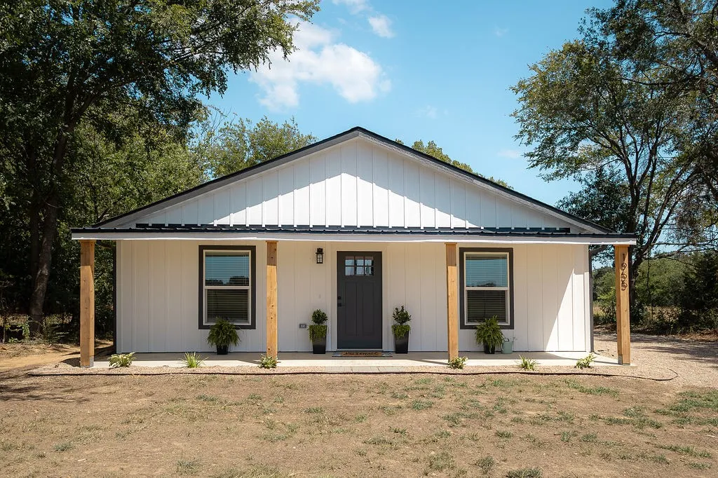 Single Family Residence For Sale in Van Zandt County , 1955 VZ County Road 2144, Wills Point, Texas 75169, 3 Bedroom, 2 Bathroom, Garage spaces, 1,260 Sqft, built in 2026, mls#21360673, Real Estate Agent in Wills Point, Homes For Sale in Van Zandt county, Homes For Sale in Wills Point, Realtor in Wills Point Texas, Real Estate Brokerage Independent Realty Texas, Luminita Cordes Realtor