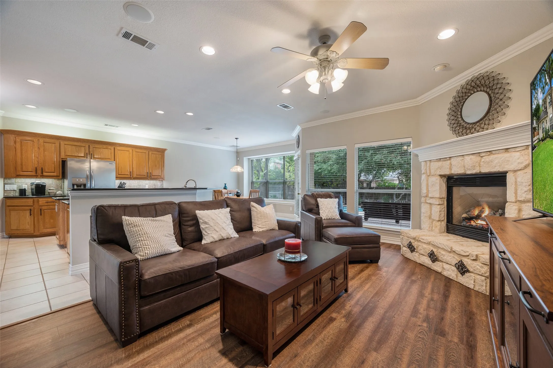 Single Family Residence For Sale in Denton County , 626 Indian Creek Drive, Trophy Club, Texas 76262, 4 Bedroom, 3 Bathroom, 3 Garage spaces, 2,771 Sqft, built in 1997, mls#21359978, Real Estate Agent in Trophy Club, Homes For Sale in Denton county, Homes For Sale in Trophy Club, Realtor in Trophy Club Texas, Real Estate Brokerage Independent Realty Texas, Luminita Cordes Realtor