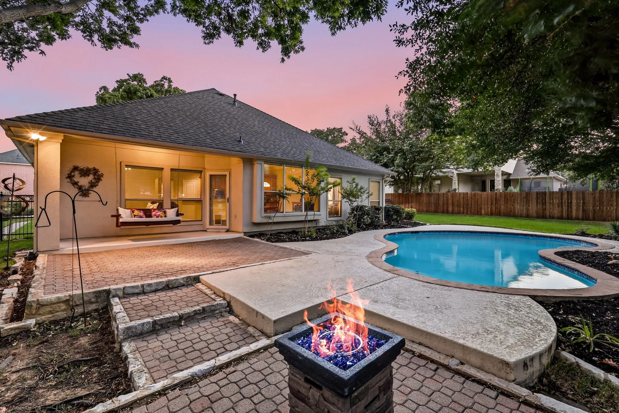 Single Family Residence For Sale in Denton County , 626 Indian Creek Drive, Trophy Club, Texas 76262, 4 Bedroom, 3 Bathroom, 3 Garage spaces, 2,771 Sqft, built in 1997, mls#21359978, Real Estate Agent in Trophy Club, Homes For Sale in Denton county, Homes For Sale in Trophy Club, Realtor in Trophy Club Texas, Real Estate Brokerage Independent Realty Texas, Luminita Cordes Realtor