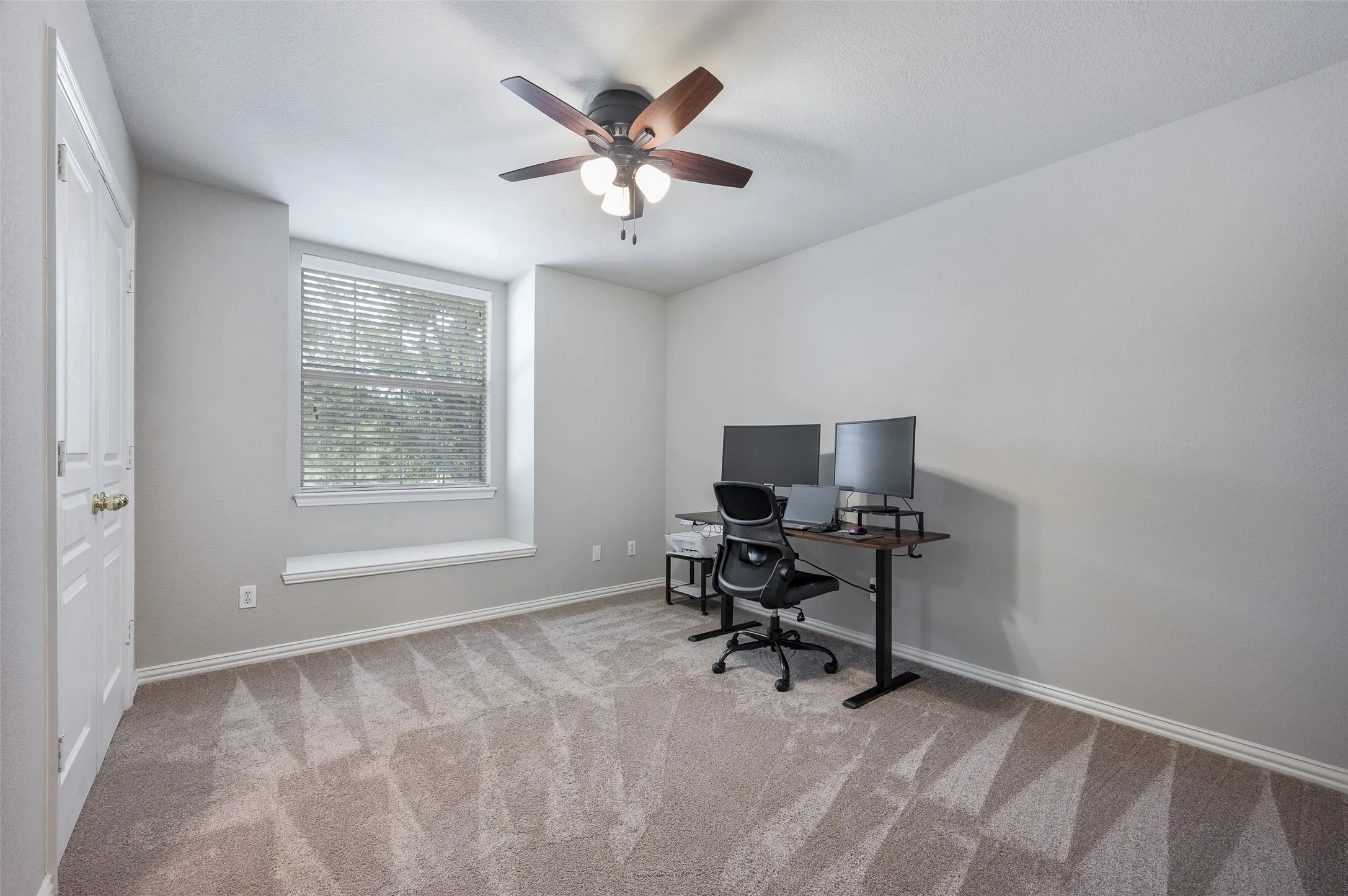 Single Family Residence For Sale in Denton County , 626 Indian Creek Drive, Trophy Club, Texas 76262, 4 Bedroom, 3 Bathroom, 3 Garage spaces, 2,771 Sqft, built in 1997, mls#21359978, Real Estate Agent in Trophy Club, Homes For Sale in Denton county, Homes For Sale in Trophy Club, Realtor in Trophy Club Texas, Real Estate Brokerage Independent Realty Texas, Luminita Cordes Realtor