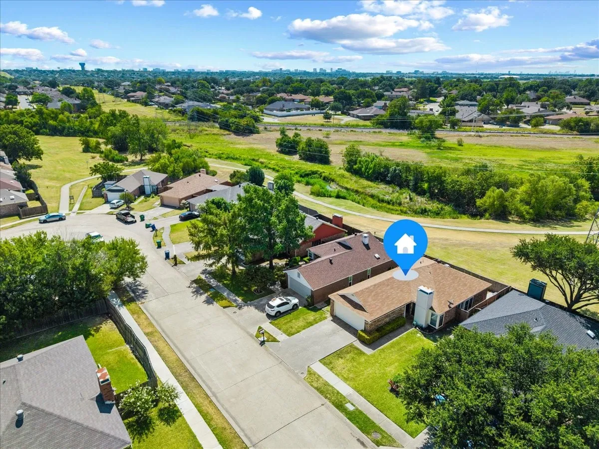 Showing walking trails