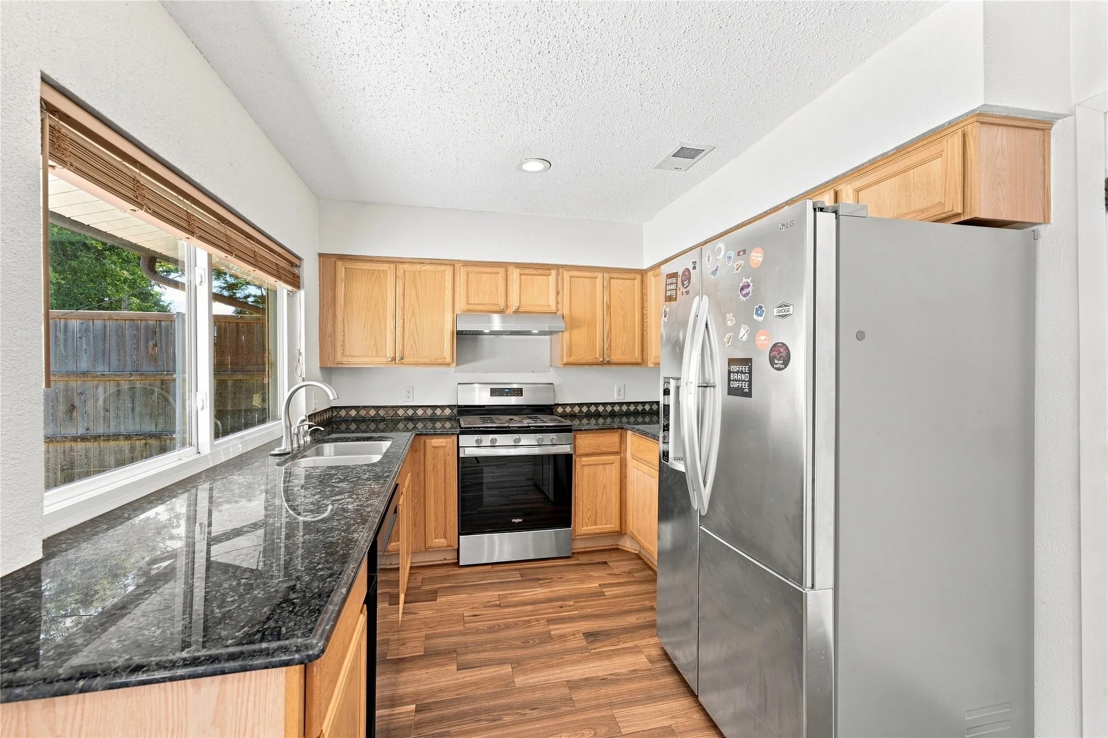 Single Family Residence For Sale in Tarrant County , 1912 Westover Drive, Arlington, Texas 76015, 4 Bedroom, 2 Bathroom, 2 Garage spaces, 1,201 Sqft, built in 1972, mls#21359622, Real Estate Agent in Arlington, Homes For Sale in Tarrant county, Homes For Sale in Arlington, Realtor in Arlington Texas, Real Estate Brokerage Independent Realty Texas, Luminita Cordes Realtor