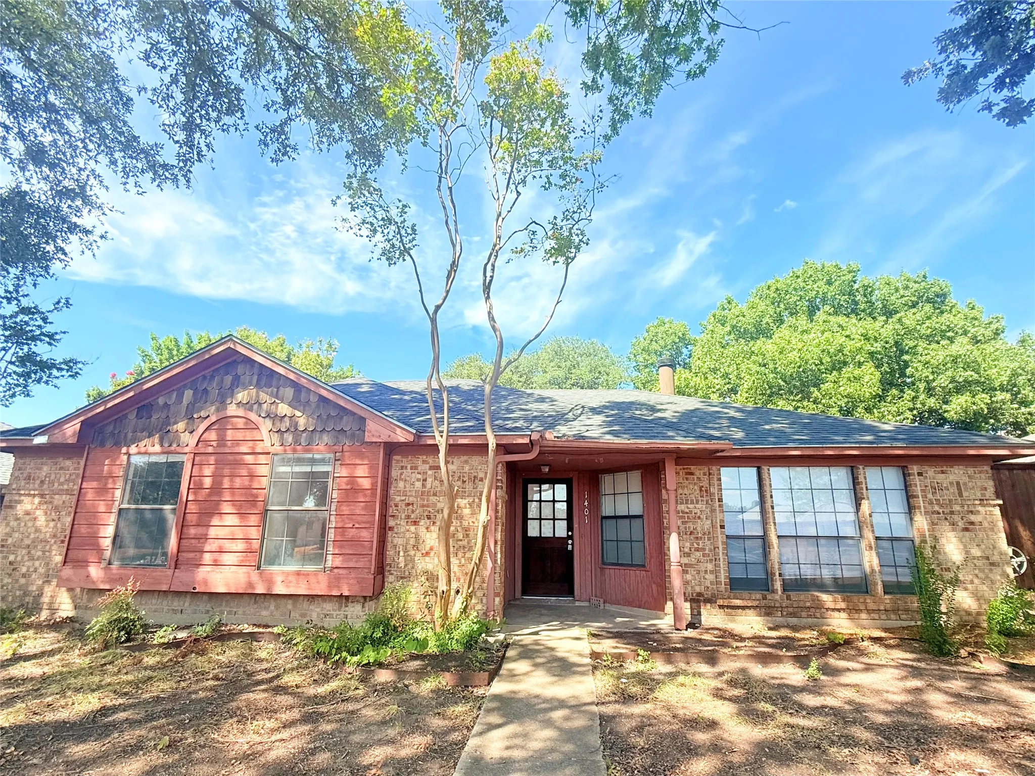 Single Family Residence For Rent in Collin County , 1401 Marigold Drive, Allen, Texas 75002, 3 Bedroom, 2 Bathroom, 2 Garage spaces, 1,168 Sqft, built in 1984, mls#21360684, Real Estate Agent in Allen, Homes For Rent in Collin county, Homes For Rent in Allen, Realtor in Allen Texas, Real Estate Brokerage Independent Realty Texas, Luminita Cordes Realtor