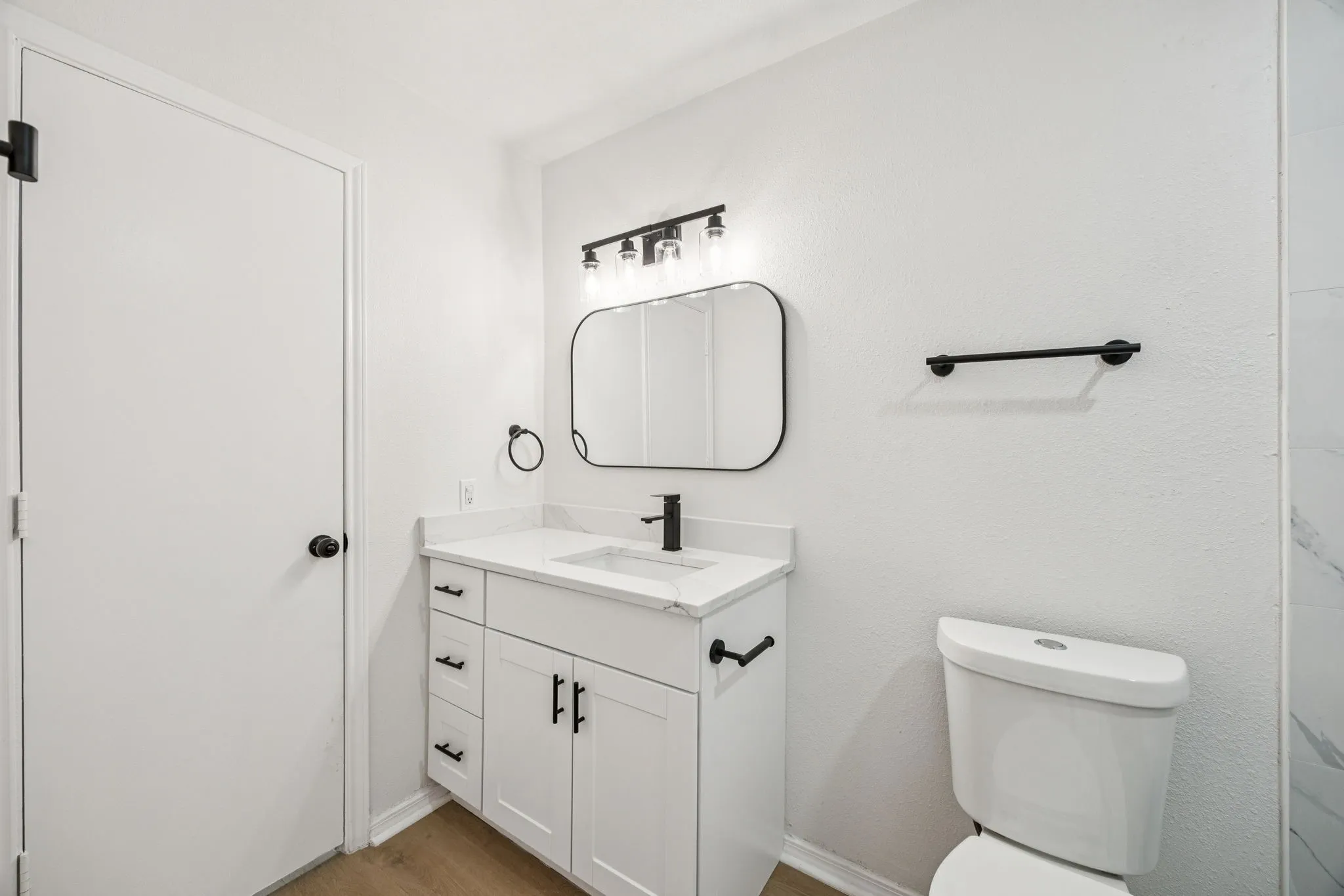 Single Family Residence For Sale in Dallas County , 5909 Mark Lane, Rowlett, Texas 75089, 3 Bedroom, 2 Bathroom, 2 Garage spaces, 1,889 Sqft, built in 1975, mls#21360592, Real Estate Agent in Rowlett, Homes For Sale in Dallas county, Homes For Sale in Rowlett, Realtor in Rowlett Texas, Real Estate Brokerage Independent Realty Texas, Luminita Cordes Realtor