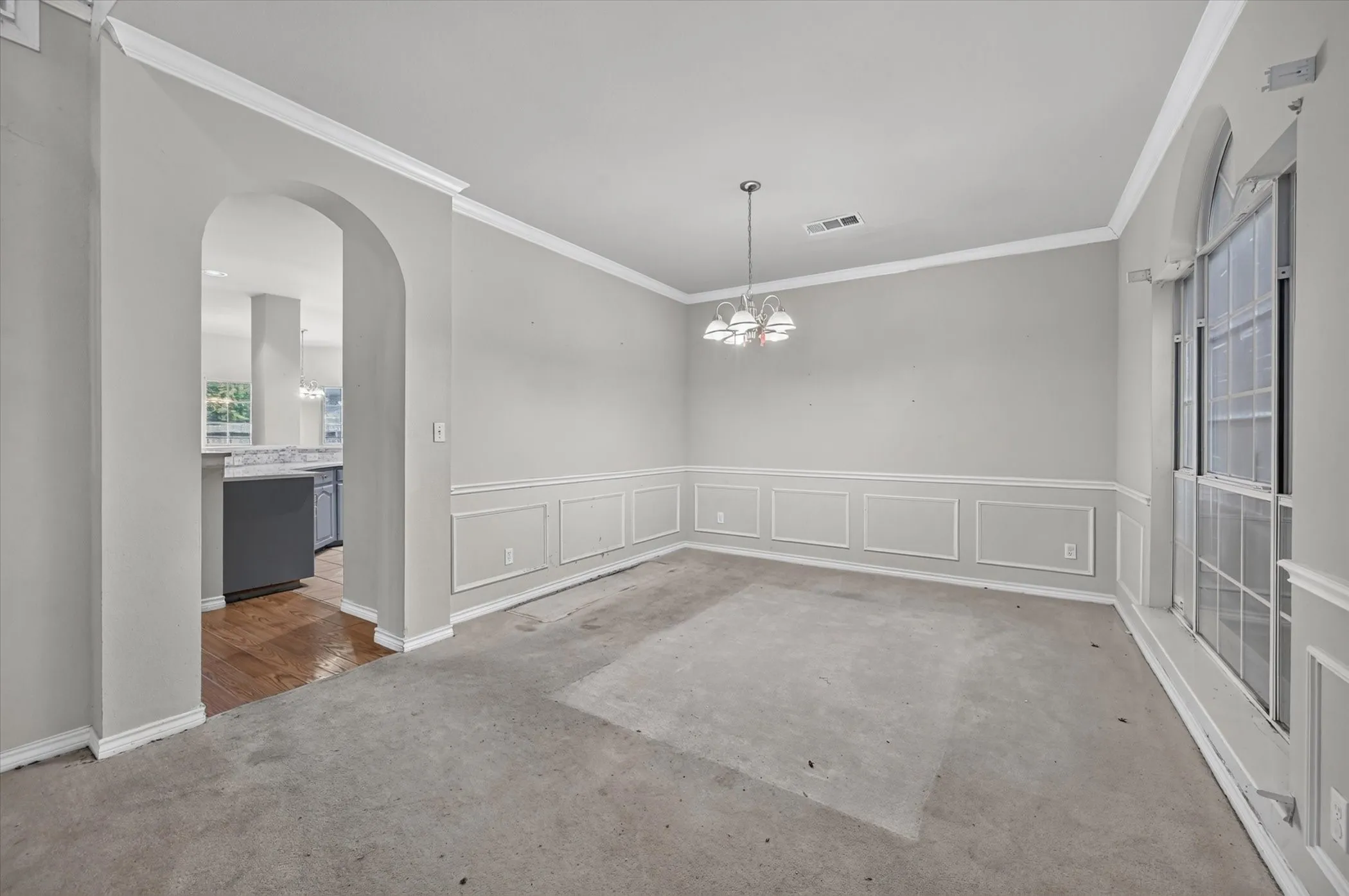 Single Family Residence For Sale in Denton County , 1225 Sam Dennis Drive, Lewisville, Texas 75077, 4 Bedroom, 3 Bathroom, 2 Garage spaces, 2,654 Sqft, built in 1995, mls#21357699, Real Estate Agent in Lewisville, Homes For Sale in Denton county, Homes For Sale in Lewisville, Realtor in Lewisville Texas, Real Estate Brokerage Independent Realty Texas, Luminita Cordes Realtor