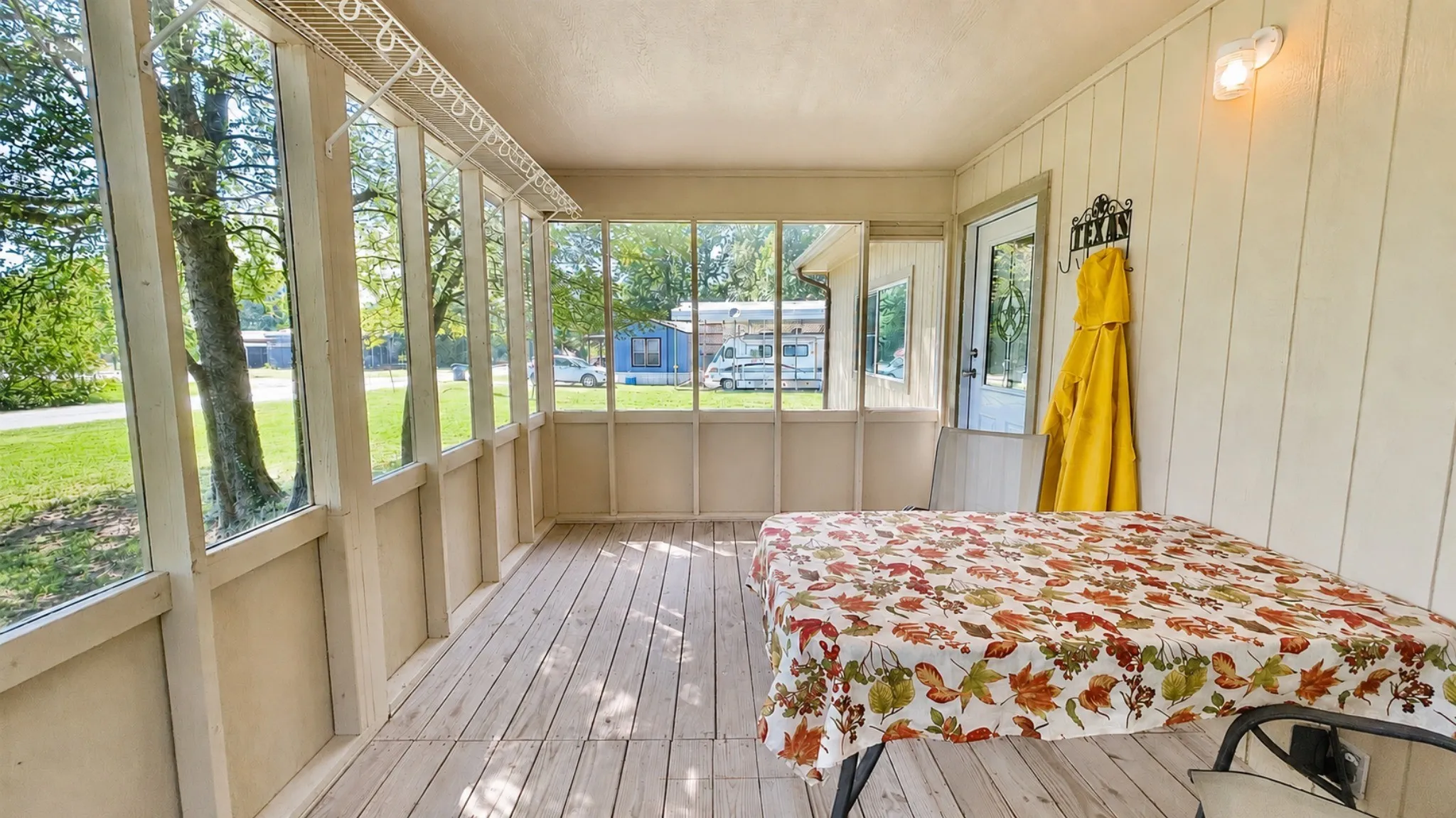 Single Family Residence For Sale in Wood County , 680 Choctaw Drive, Quitman, Texas 75783, 2 Bedroom, 2 Bathroom, Garage spaces, 1,056 Sqft, built in 2019, Price $179,900, mls#21360643, Real Estate Agent in Quitman, Homes For Sale in Wood county, Homes For Sale in Quitman, Realtor in Quitman Texas, Real Estate Brokerage Independent Realty Texas, Luminita Cordes Realtor