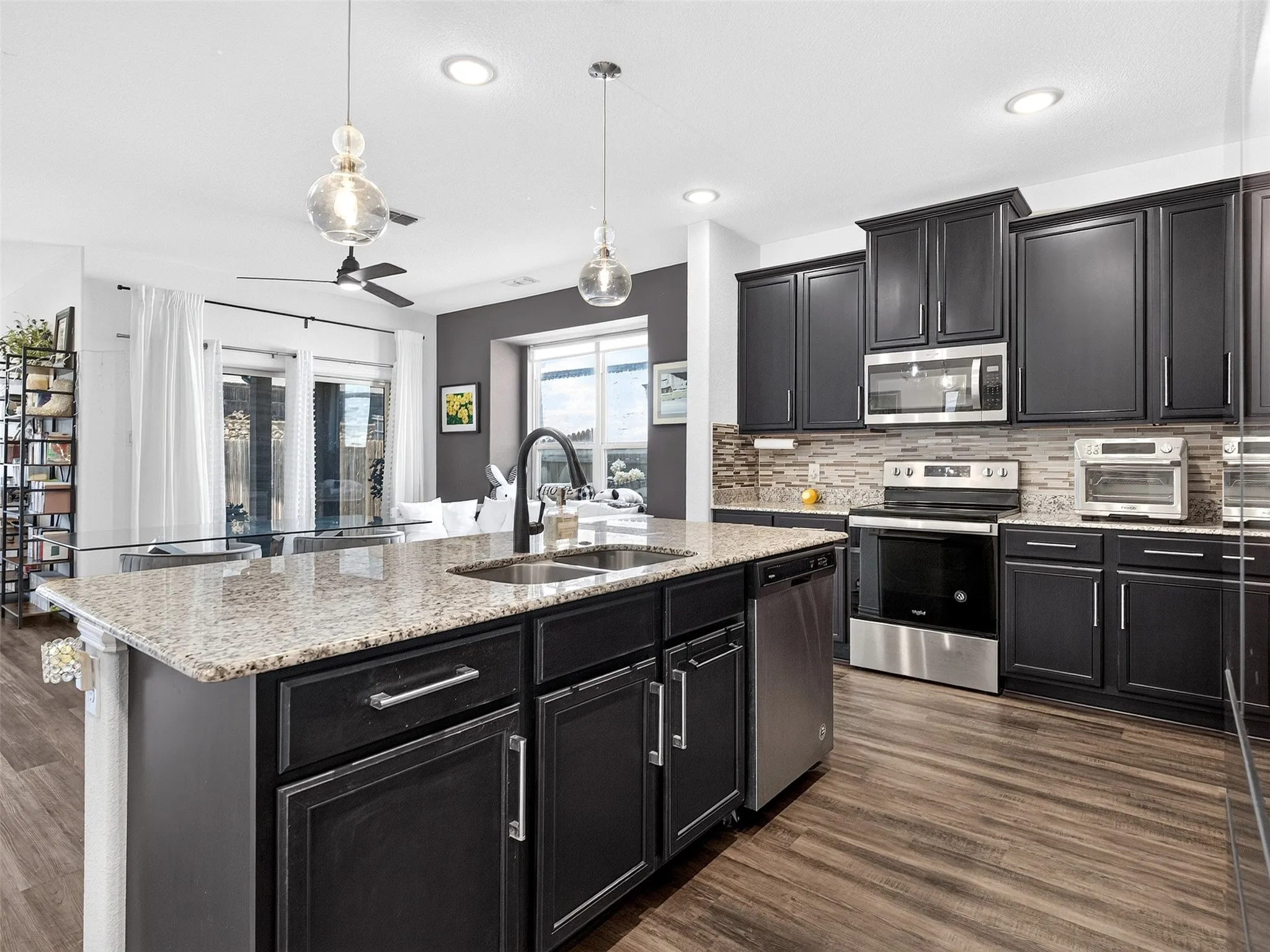 Single Family Residence For Rent in Denton County , 3616 Carmel Hills Drive, Denton, Texas 76208, 3 Bedroom, 3 Bathroom, 2 Garage spaces, 2,270 Sqft, built in 2020, mls#21359578, Real Estate Agent in Denton, Homes For Rent in Denton county, Homes For Rent in Denton, Realtor in Denton Texas, Real Estate Brokerage Independent Realty Texas, Luminita Cordes Realtor