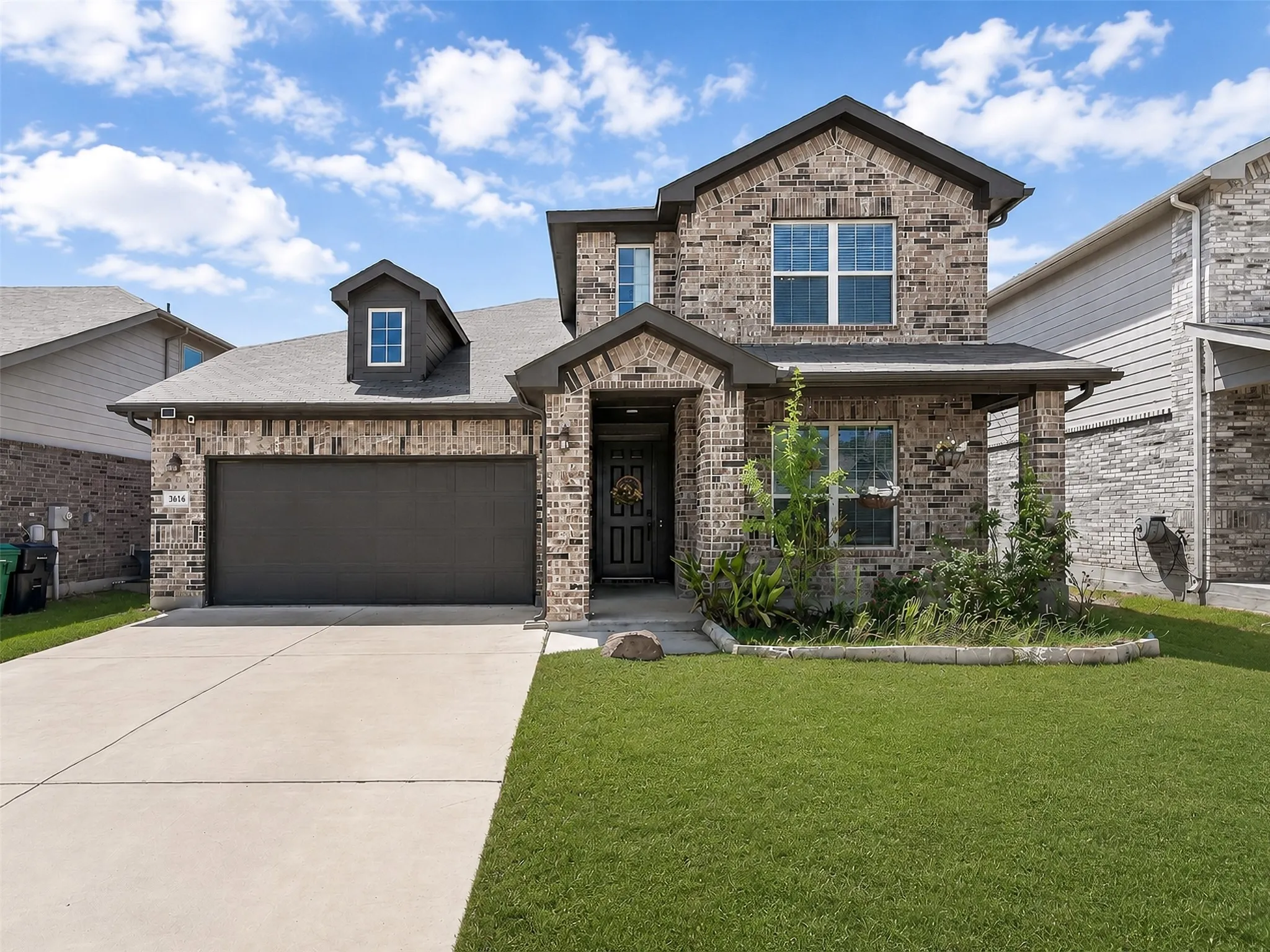 Single Family Residence For Rent in Denton County , 3616 Carmel Hills Drive, Denton, Texas 76208, 3 Bedroom, 3 Bathroom, 2 Garage spaces, 2,270 Sqft, built in 2020, mls#21359578, Real Estate Agent in Denton, Homes For Rent in Denton county, Homes For Rent in Denton, Realtor in Denton Texas, Real Estate Brokerage Independent Realty Texas, Luminita Cordes Realtor