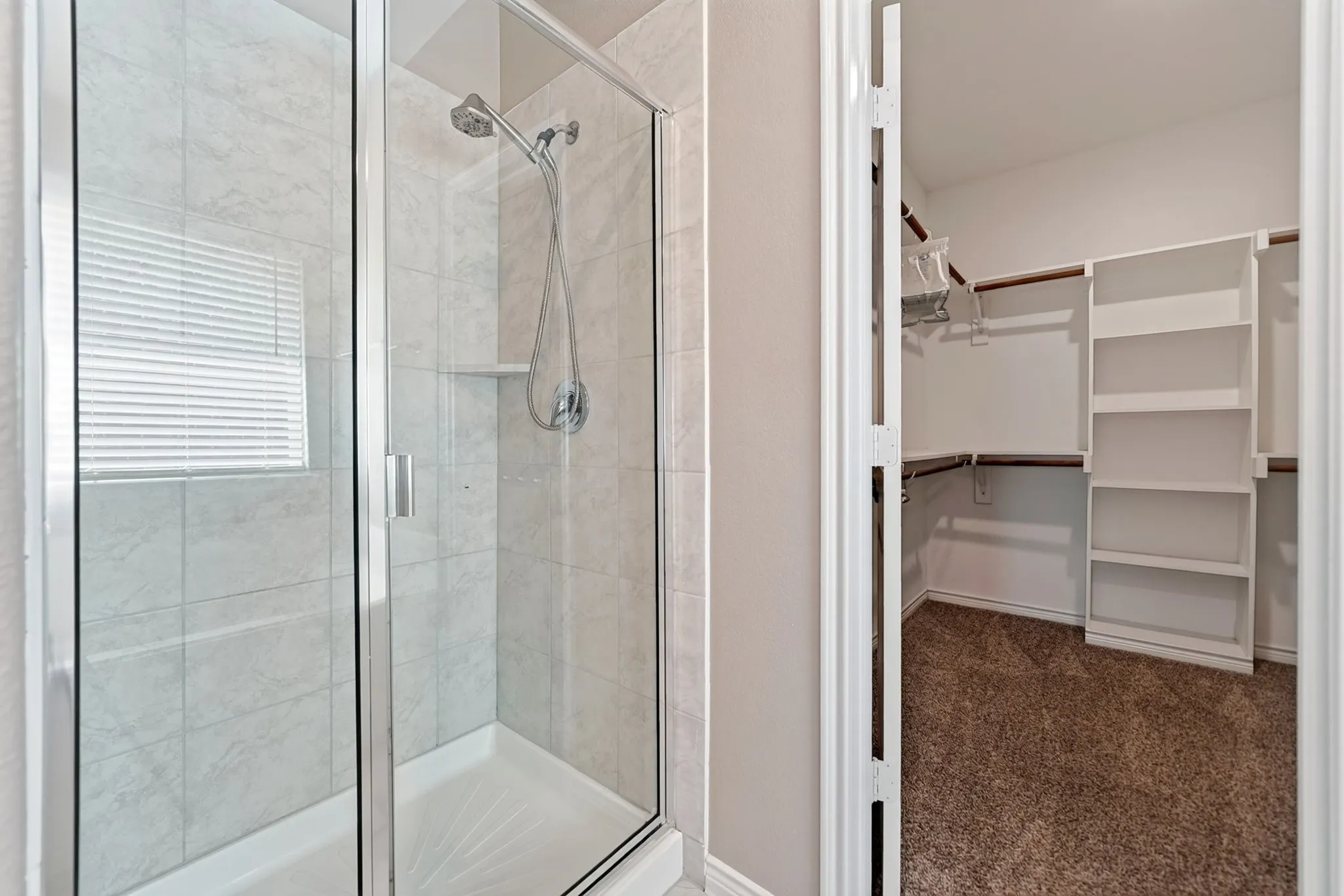 Single Family Residence For Sale in Kaufman County , 5825 Melville Lane, Forney, Texas 75126, 3 Bedroom, 2 Bathroom, 2 Garage spaces, 1,853 Sqft, built in 2019, mls#21359131, Real Estate Agent in Forney, Homes For Sale in Kaufman county, Homes For Sale in Forney, Realtor in Forney Texas, Real Estate Brokerage Independent Realty Texas, Luminita Cordes Realtor