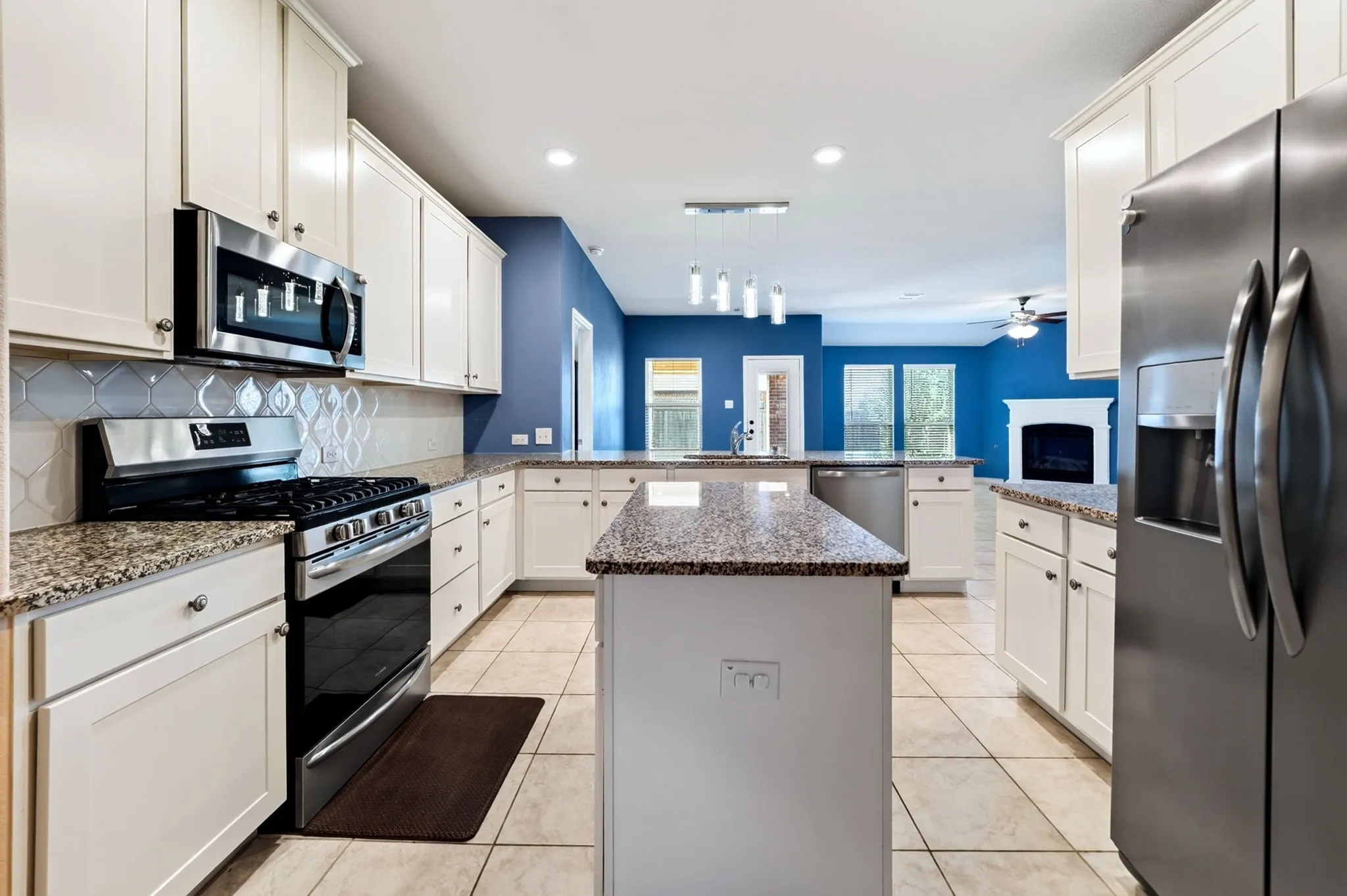 Single Family Residence For Sale in Kaufman County , 5825 Melville Lane, Forney, Texas 75126, 3 Bedroom, 2 Bathroom, 2 Garage spaces, 1,853 Sqft, built in 2019, mls#21359131, Real Estate Agent in Forney, Homes For Sale in Kaufman county, Homes For Sale in Forney, Realtor in Forney Texas, Real Estate Brokerage Independent Realty Texas, Luminita Cordes Realtor