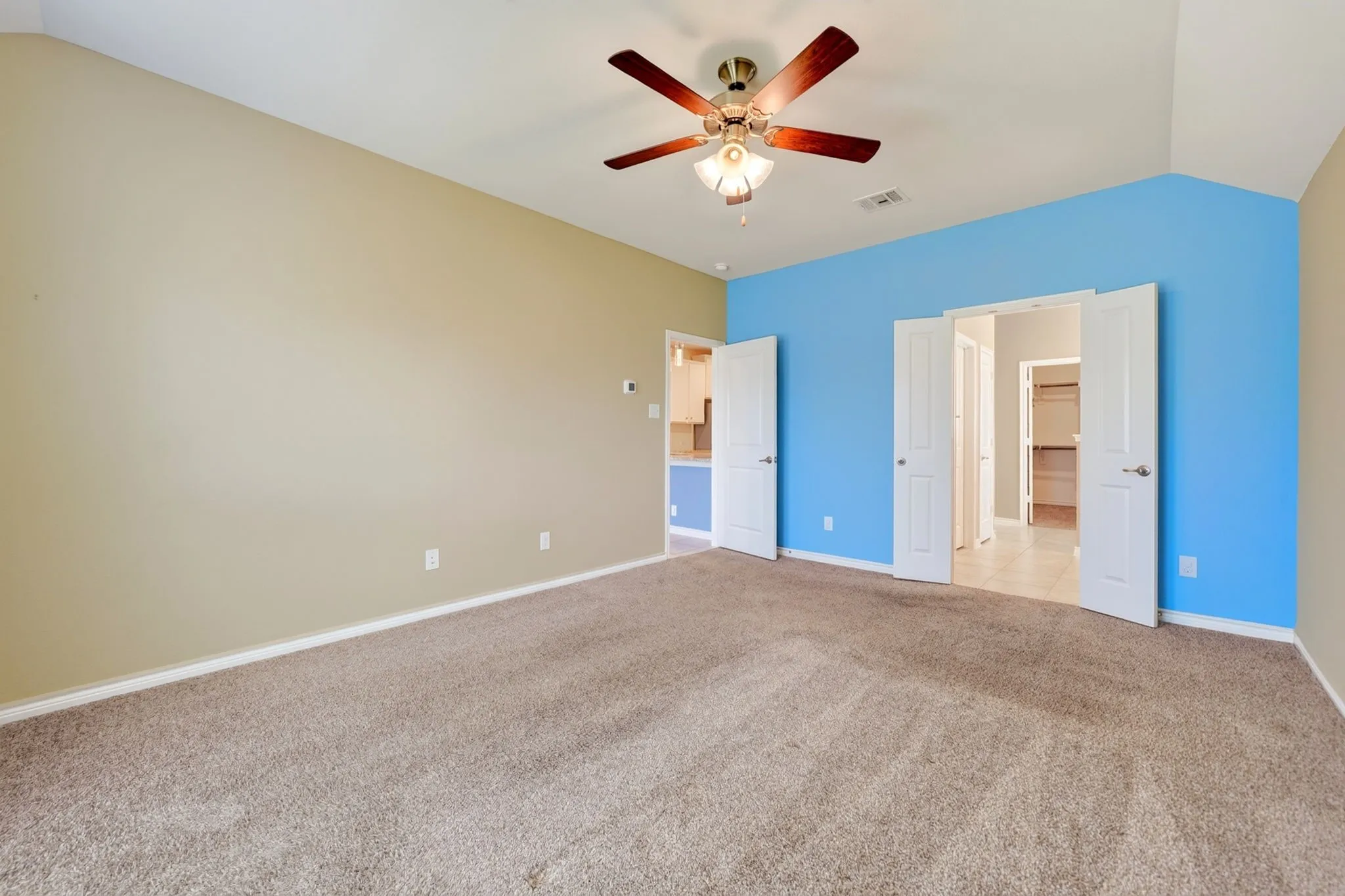 Single Family Residence For Sale in Kaufman County , 5825 Melville Lane, Forney, Texas 75126, 3 Bedroom, 2 Bathroom, 2 Garage spaces, 1,853 Sqft, built in 2019, mls#21359131, Real Estate Agent in Forney, Homes For Sale in Kaufman county, Homes For Sale in Forney, Realtor in Forney Texas, Real Estate Brokerage Independent Realty Texas, Luminita Cordes Realtor