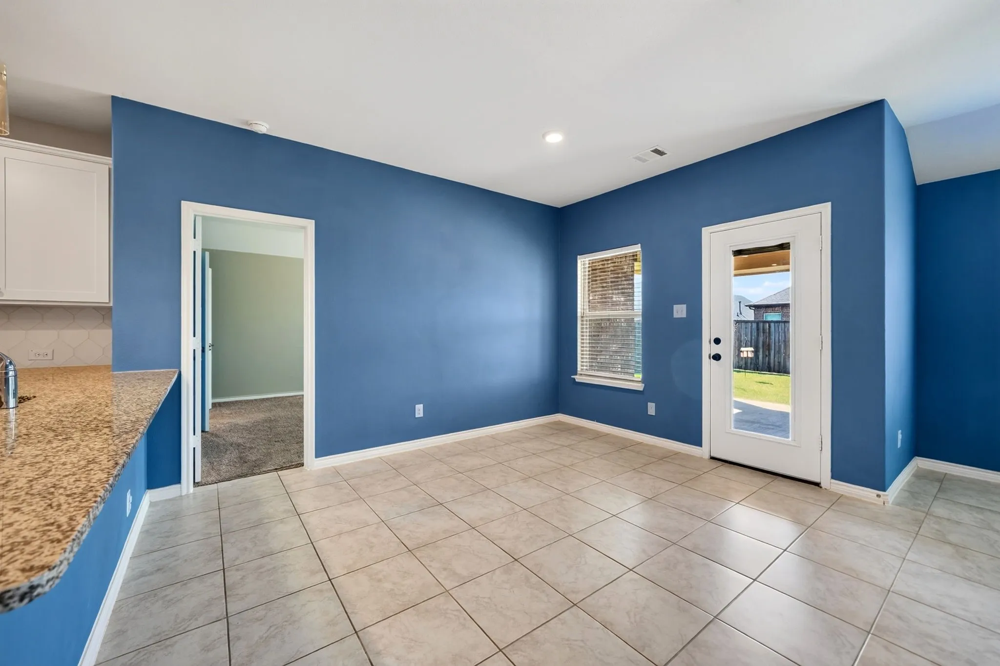 Single Family Residence For Sale in Kaufman County , 5825 Melville Lane, Forney, Texas 75126, 3 Bedroom, 2 Bathroom, 2 Garage spaces, 1,853 Sqft, built in 2019, mls#21359131, Real Estate Agent in Forney, Homes For Sale in Kaufman county, Homes For Sale in Forney, Realtor in Forney Texas, Real Estate Brokerage Independent Realty Texas, Luminita Cordes Realtor