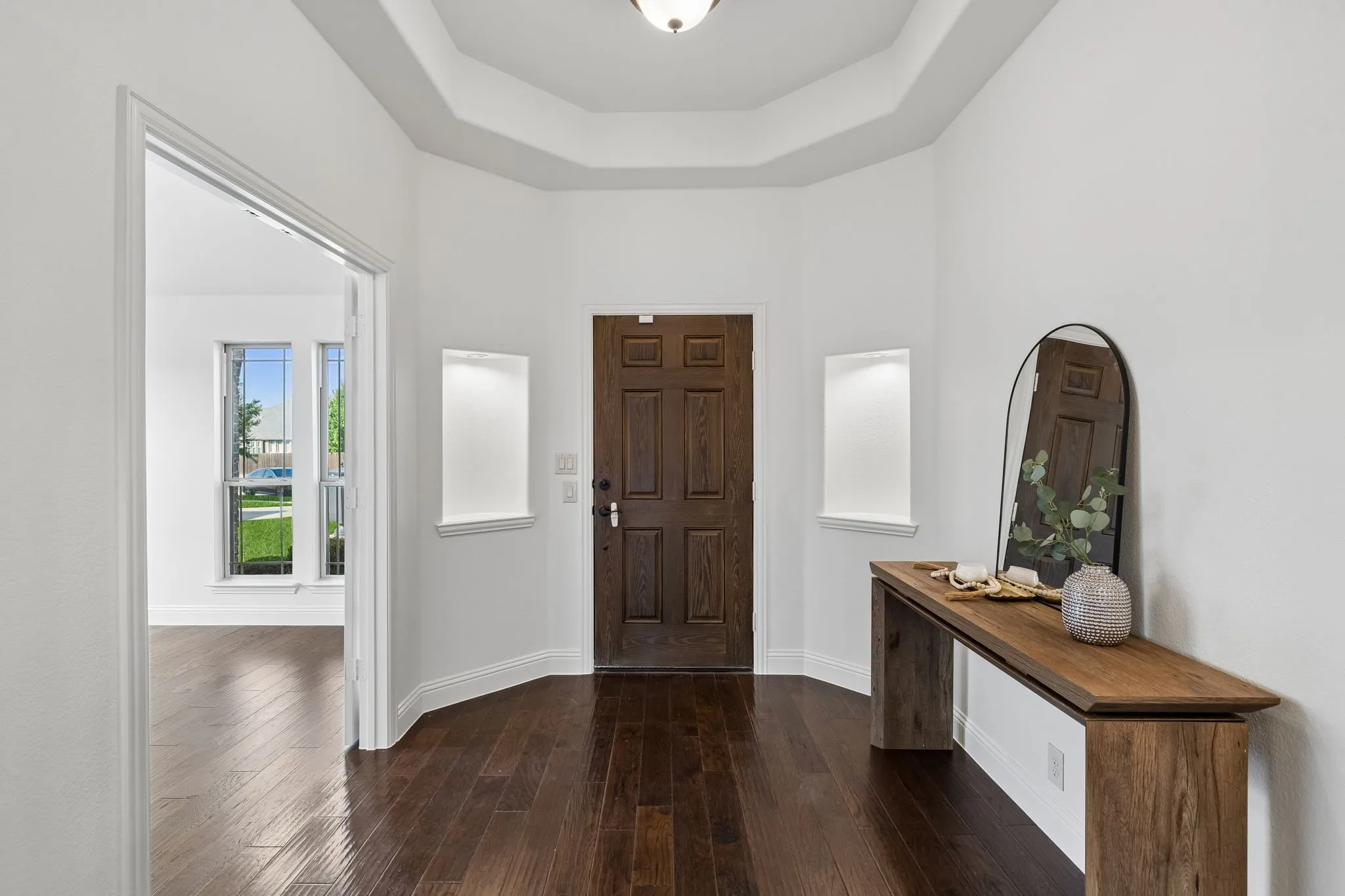 Single Family Residence For Sale in Collin County , 500 Cottage Place, Lavon, Texas 75166, 4 Bedroom, 2 Bathroom, 2 Garage spaces, 2,247 Sqft, built in 2017, mls#21359630, Real Estate Agent in Lavon, Homes For Sale in Collin county, Homes For Sale in Lavon, Realtor in Lavon Texas, Real Estate Brokerage Independent Realty Texas, Luminita Cordes Realtor