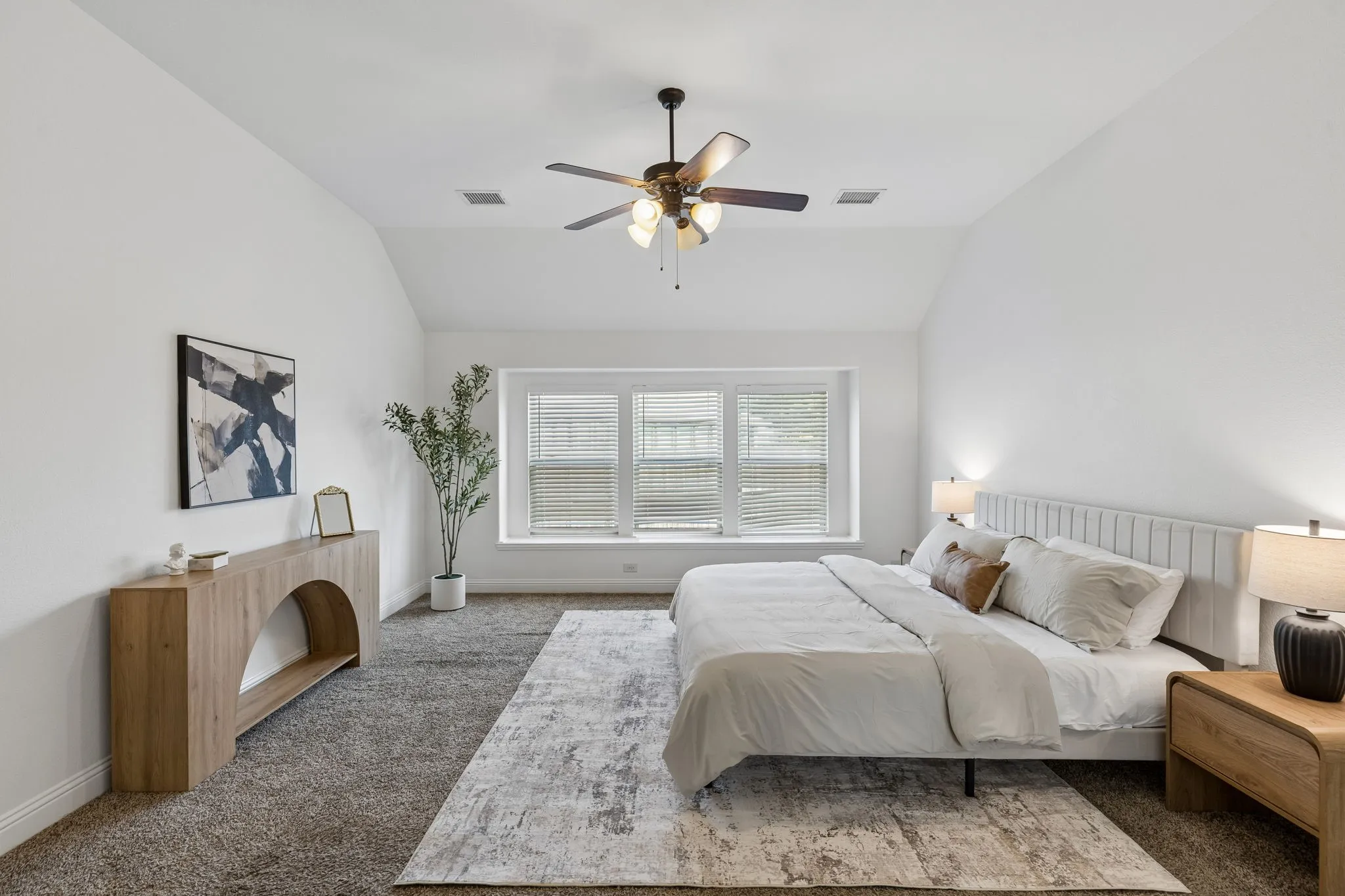 Single Family Residence For Sale in Collin County , 500 Cottage Place, Lavon, Texas 75166, 4 Bedroom, 2 Bathroom, 2 Garage spaces, 2,247 Sqft, built in 2017, mls#21359630, Real Estate Agent in Lavon, Homes For Sale in Collin county, Homes For Sale in Lavon, Realtor in Lavon Texas, Real Estate Brokerage Independent Realty Texas, Luminita Cordes Realtor