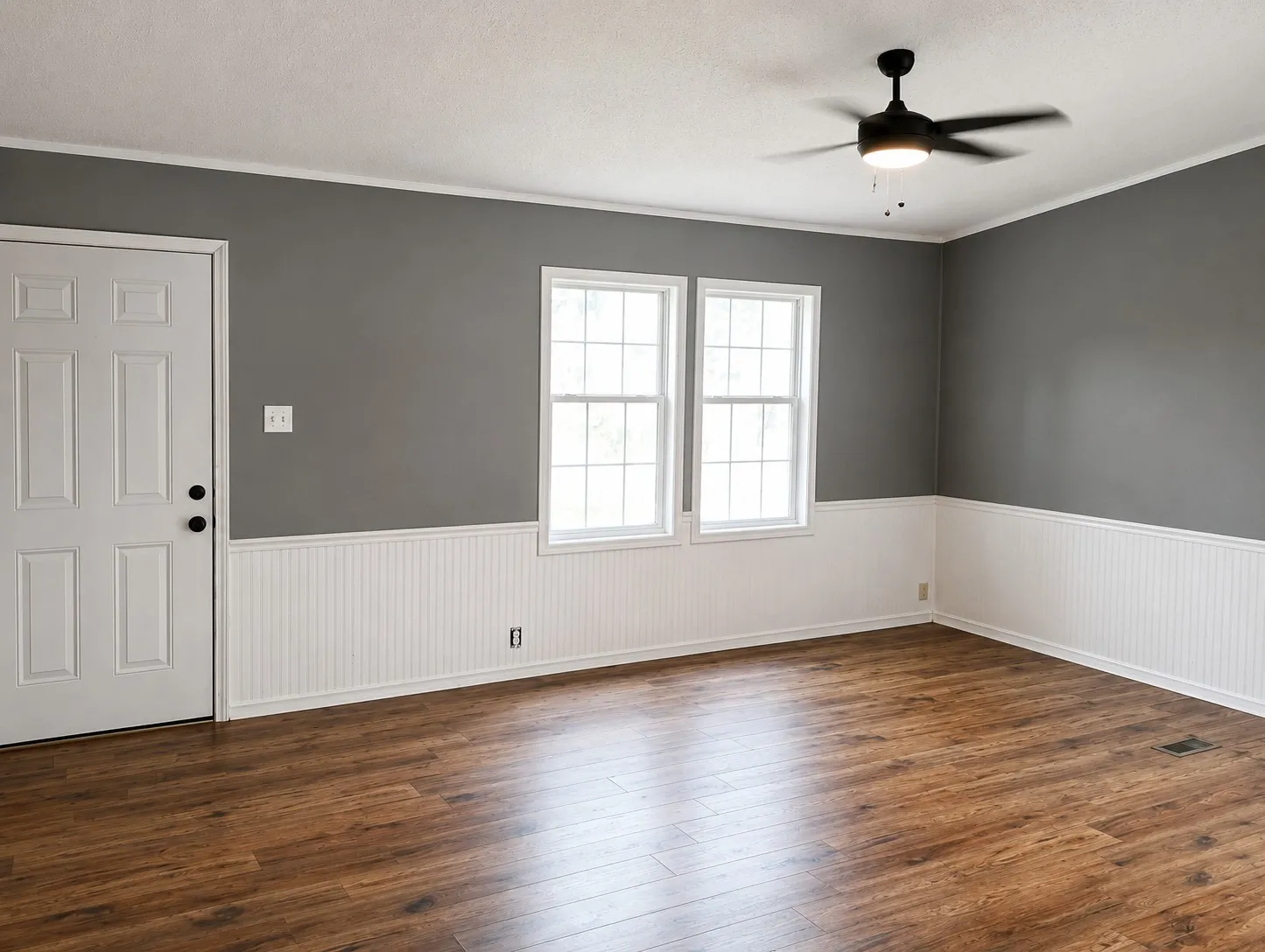 Single Family Residence For Sale in Kaufman County , 15810 S 3rd Street, Scurry, Texas 75158, 3 Bedroom, 2 Bathroom, Garage spaces, 1,568 Sqft, built in 2002, mls#21354427, Real Estate Agent in Scurry, Homes For Sale in Kaufman county, Homes For Sale in Scurry, Realtor in Scurry Texas, Real Estate Brokerage Independent Realty Texas, Luminita Cordes Realtor