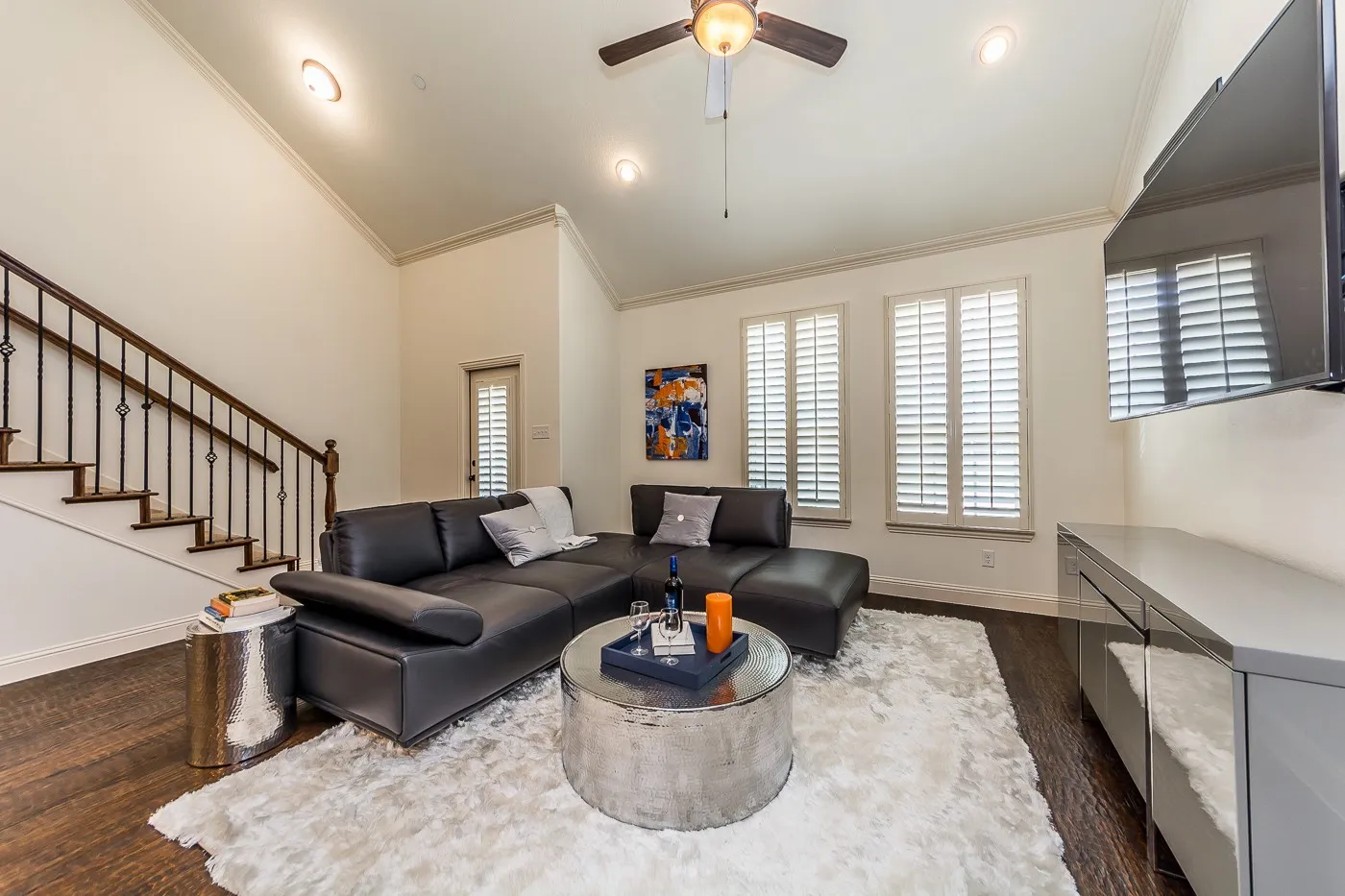 Townhouse For Rent in Collin County , 7920 Osborn Parkway, Plano, Texas 75024, 3 Bedroom, 4 Bathroom, 2 Garage spaces, 2,054 Sqft, built in 2010, mls#21360711, Real Estate Agent in Plano, Homes For Rent in Collin county, Homes For Rent in Plano, Realtor in Plano Texas, Real Estate Brokerage Independent Realty Texas, Luminita Cordes Realtor