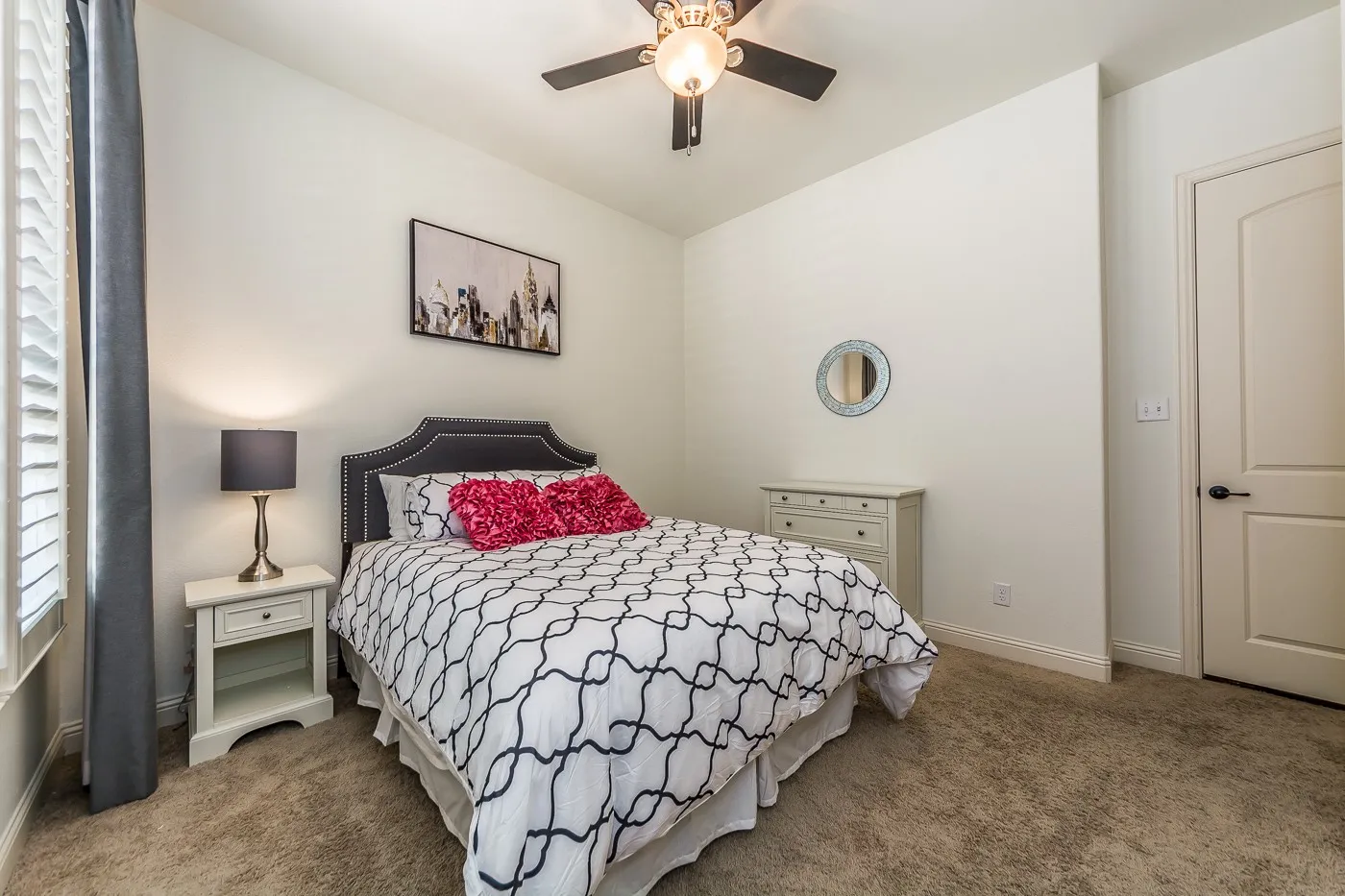 Townhouse For Rent in Collin County , 7920 Osborn Parkway, Plano, Texas 75024, 3 Bedroom, 4 Bathroom, 2 Garage spaces, 2,054 Sqft, built in 2010, mls#21360711, Real Estate Agent in Plano, Homes For Rent in Collin county, Homes For Rent in Plano, Realtor in Plano Texas, Real Estate Brokerage Independent Realty Texas, Luminita Cordes Realtor