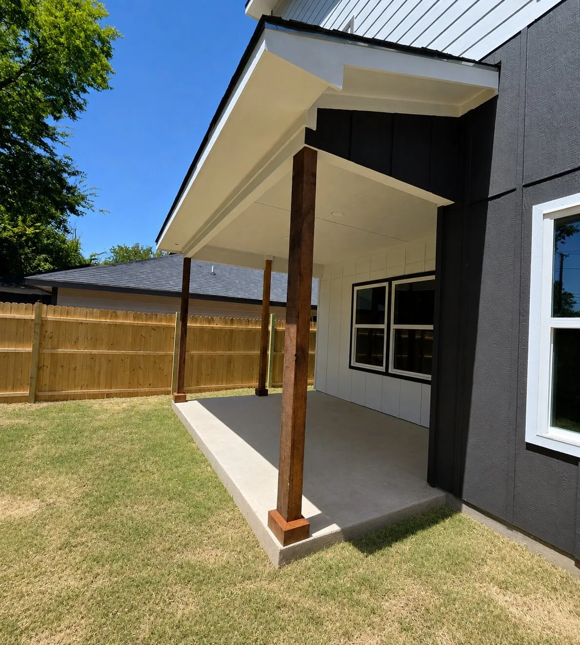 Single Family Residence For Sale in Dallas County , 2542 Hooper Street, Dallas, Texas 75215, 3 Bedroom, 3 Bathroom, 1 Garage spaces, 1,707 Sqft, built in 2026, mls#21360713, Real Estate Agent in Dallas, Homes For Sale in Dallas county, Homes For Sale in Dallas, Realtor in Dallas Texas, Real Estate Brokerage Independent Realty Texas, Luminita Cordes Realtor