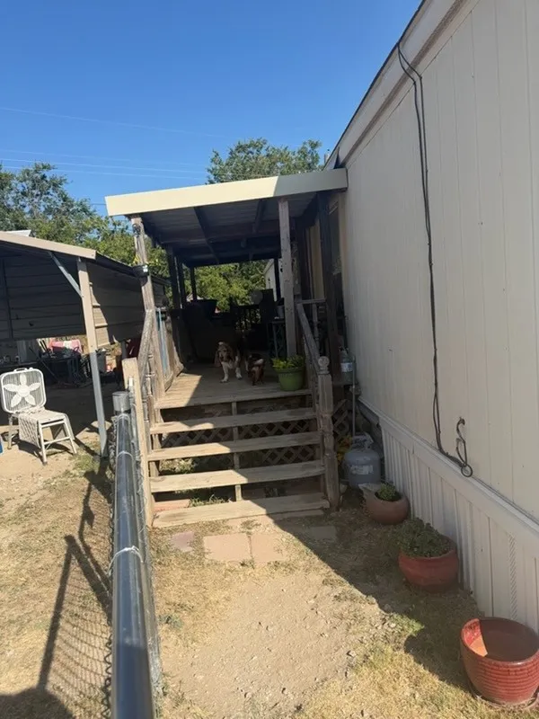 Mobile Home For Sale in Wise County , 1002 E Business 380 9, Decatur, Texas 76234, 3 Bedroom, 2 Bathroom, Garage spaces, 960 Sqft, built in 2013, mls#21360712, Real Estate Agent in Decatur, Homes For Sale in Wise county, Homes For Sale in Decatur, Realtor in Decatur Texas, Real Estate Brokerage Independent Realty Texas, Luminita Cordes Realtor
