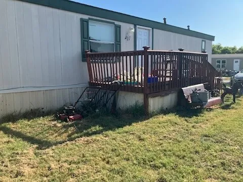Mobile Home For Sale in Denton County , 106 Preston Drive, Sanger, Texas 76266, 3 Bedroom, 2 Bathroom, Garage spaces, 1,368 Sqft, built in 1997, mls#21360714, Real Estate Agent in Sanger, Homes For Sale in Denton county, Homes For Sale in Sanger, Realtor in Sanger Texas, Real Estate Brokerage Independent Realty Texas, Luminita Cordes Realtor