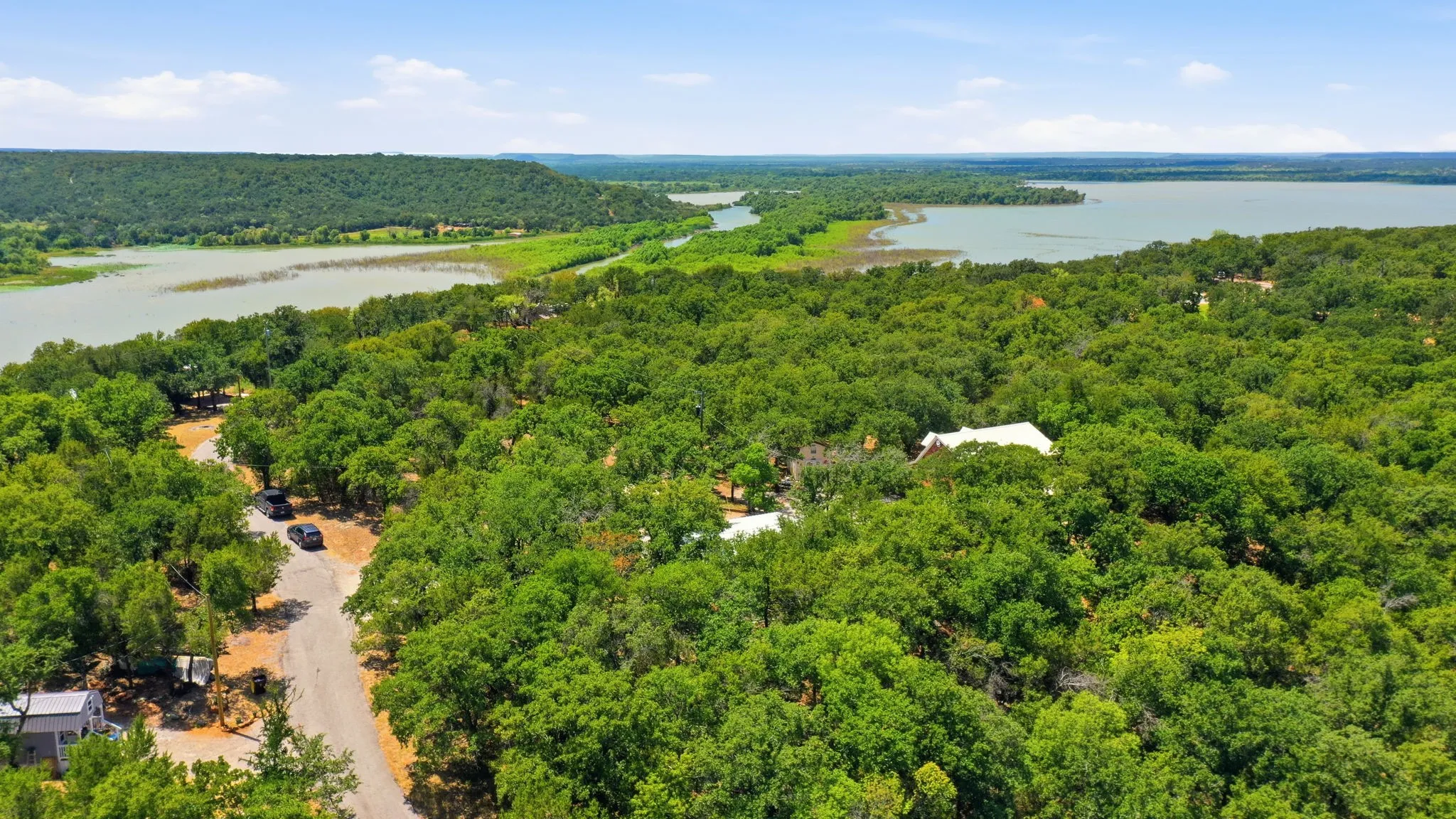 Single Family Residence For Sale in Palo Pinto County , 200 White Tail Ridge, Gordon, Texas 76453, 3 Bedroom, 2 Bathroom, 2 Garage spaces, 2,778 Sqft, built in 1999, mls#21358990, Real Estate Agent in Gordon, Homes For Sale in Palo Pinto county, Homes For Sale in Gordon, Realtor in Gordon Texas, Real Estate Brokerage Independent Realty Texas, Luminita Cordes Realtor