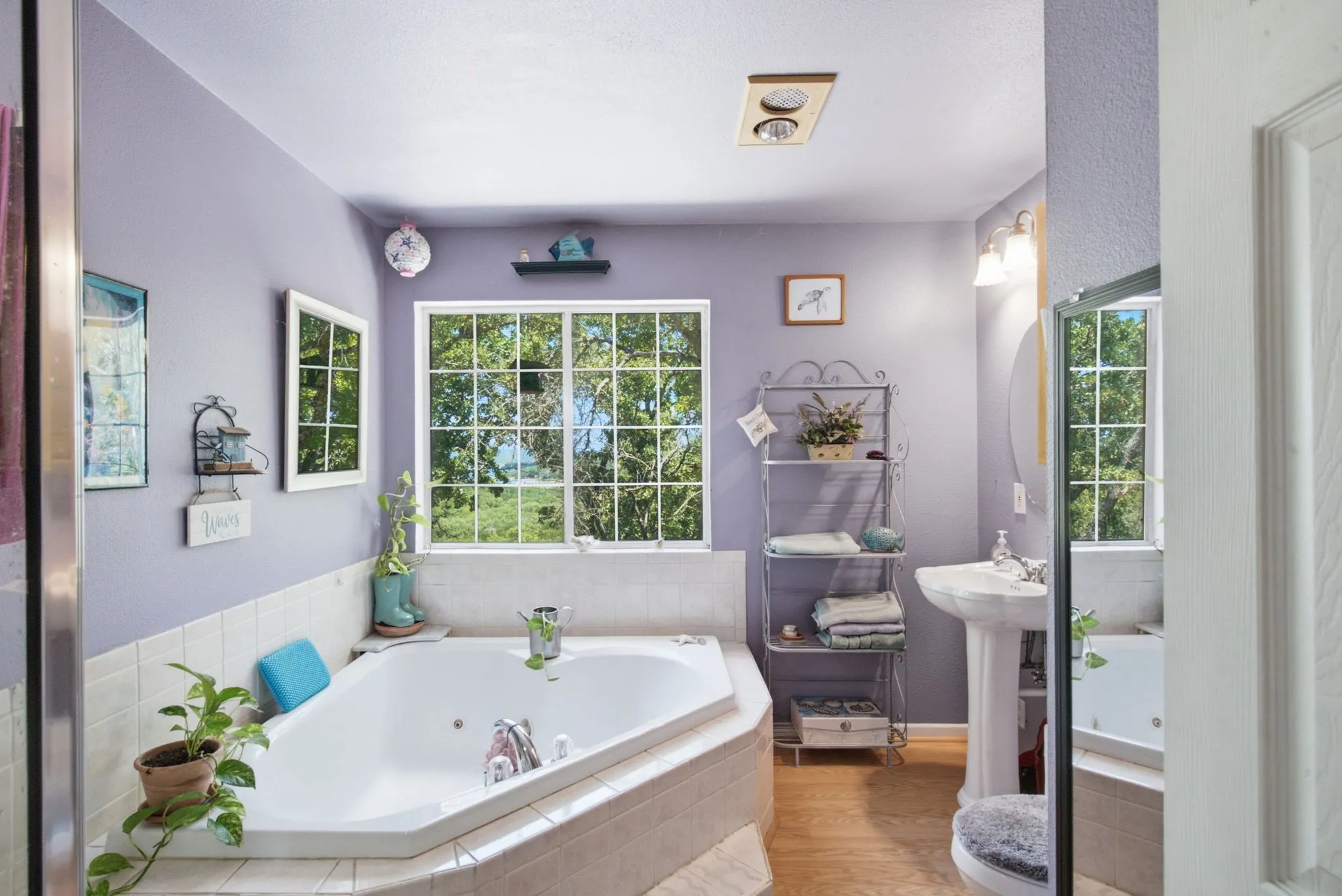 Single Family Residence For Sale in Palo Pinto County , 200 White Tail Ridge, Gordon, Texas 76453, 3 Bedroom, 2 Bathroom, 2 Garage spaces, 2,778 Sqft, built in 1999, mls#21358990, Real Estate Agent in Gordon, Homes For Sale in Palo Pinto county, Homes For Sale in Gordon, Realtor in Gordon Texas, Real Estate Brokerage Independent Realty Texas, Luminita Cordes Realtor