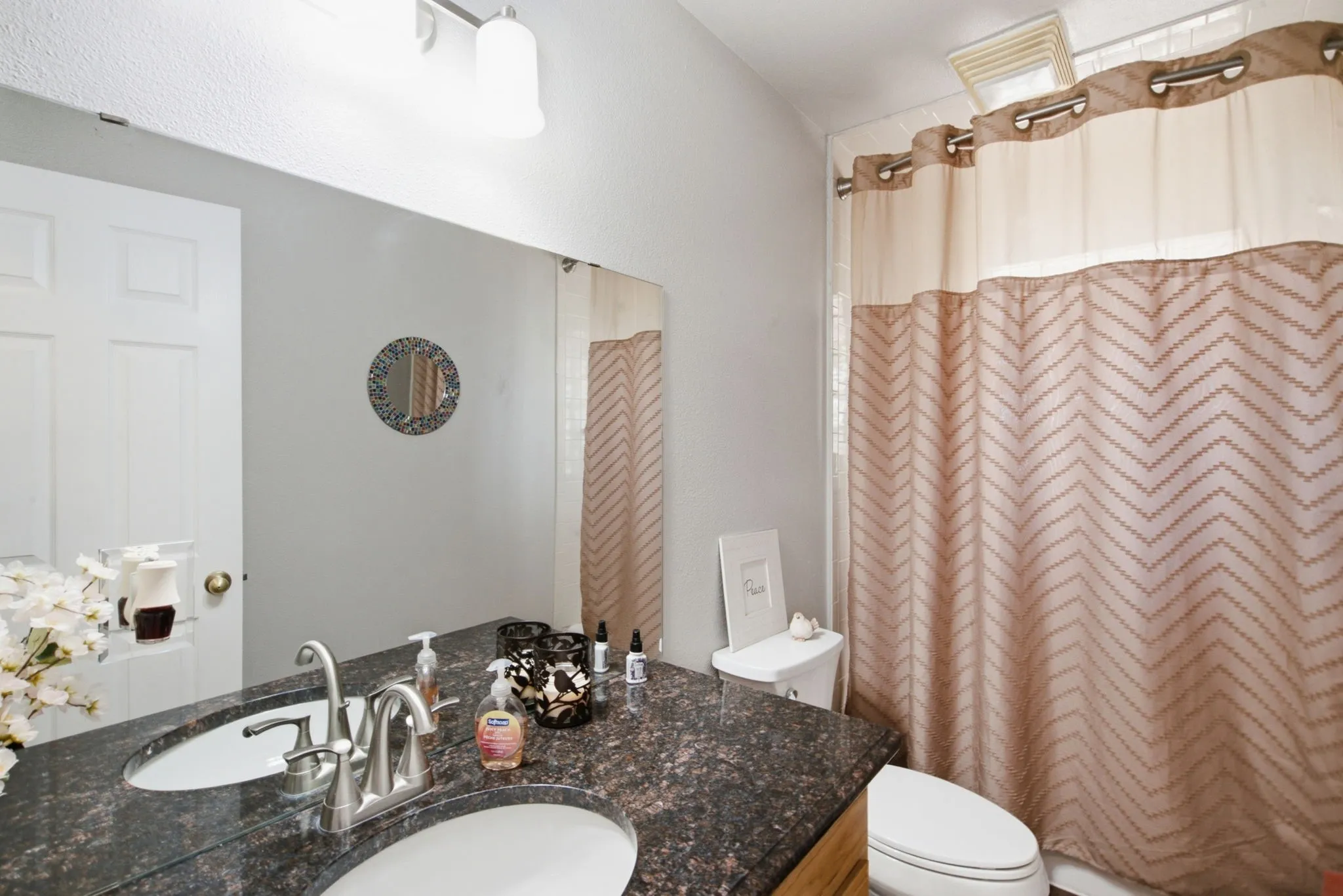 Single Family Residence For Sale in Palo Pinto County , 200 White Tail Ridge, Gordon, Texas 76453, 3 Bedroom, 2 Bathroom, 2 Garage spaces, 2,778 Sqft, built in 1999, mls#21358990, Real Estate Agent in Gordon, Homes For Sale in Palo Pinto county, Homes For Sale in Gordon, Realtor in Gordon Texas, Real Estate Brokerage Independent Realty Texas, Luminita Cordes Realtor