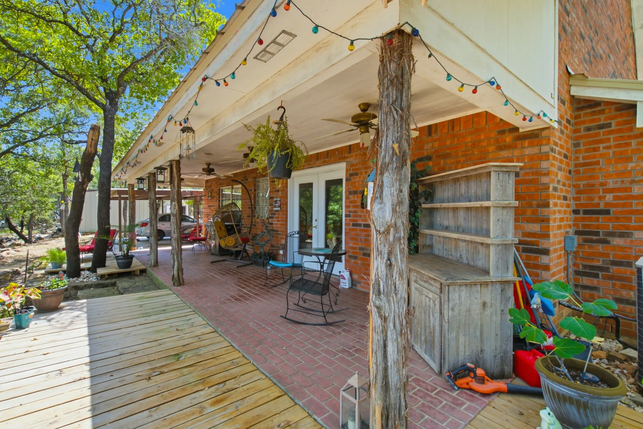 Single Family Residence For Sale in Palo Pinto County , 200 White Tail Ridge, Gordon, Texas 76453, 3 Bedroom, 2 Bathroom, 2 Garage spaces, 2,778 Sqft, built in 1999, mls#21358990, Real Estate Agent in Gordon, Homes For Sale in Palo Pinto county, Homes For Sale in Gordon, Realtor in Gordon Texas, Real Estate Brokerage Independent Realty Texas, Luminita Cordes Realtor