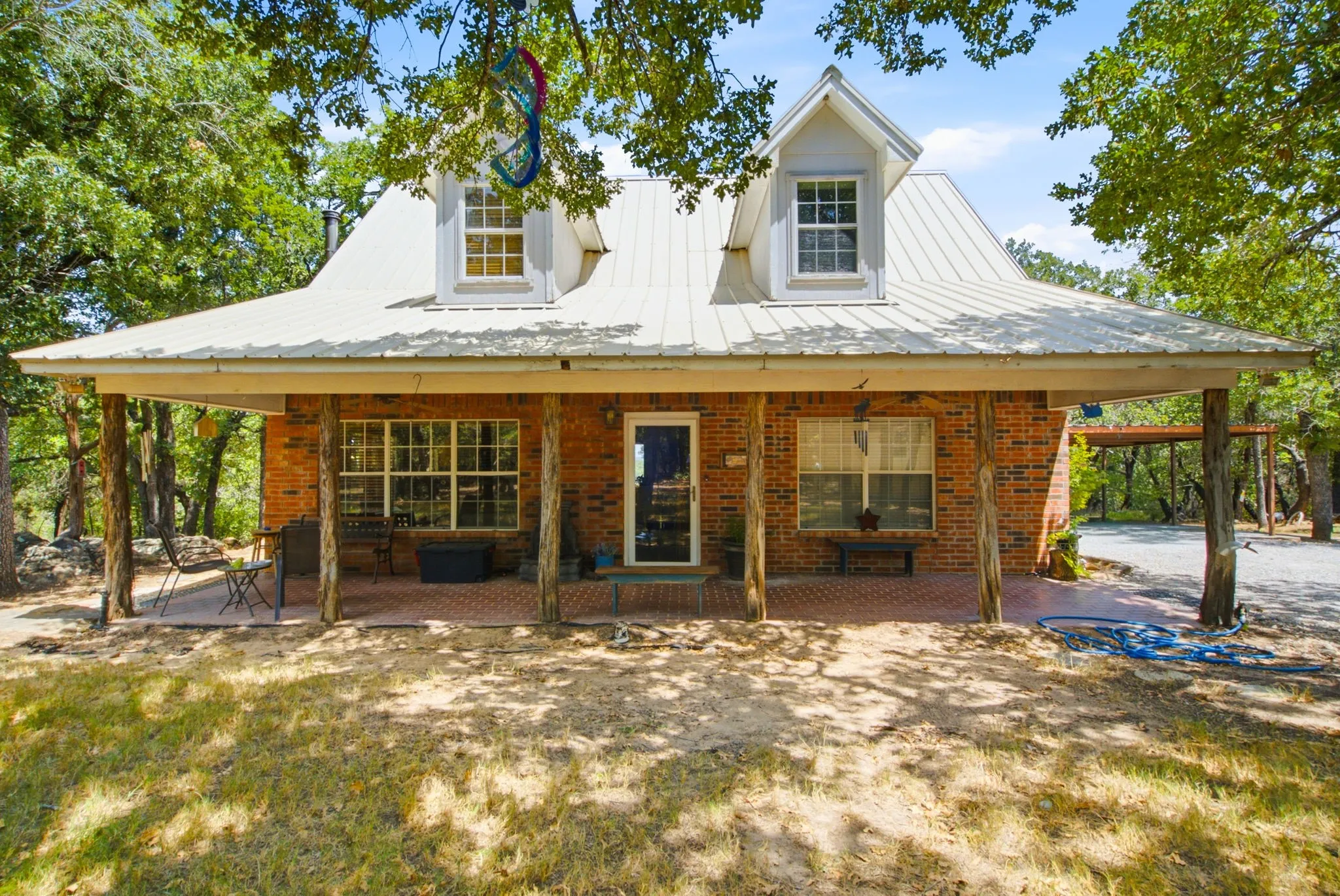Single Family Residence For Sale in Palo Pinto County , 200 White Tail Ridge, Gordon, Texas 76453, 3 Bedroom, 2 Bathroom, 2 Garage spaces, 2,778 Sqft, built in 1999, mls#21358990, Real Estate Agent in Gordon, Homes For Sale in Palo Pinto county, Homes For Sale in Gordon, Realtor in Gordon Texas, Real Estate Brokerage Independent Realty Texas, Luminita Cordes Realtor