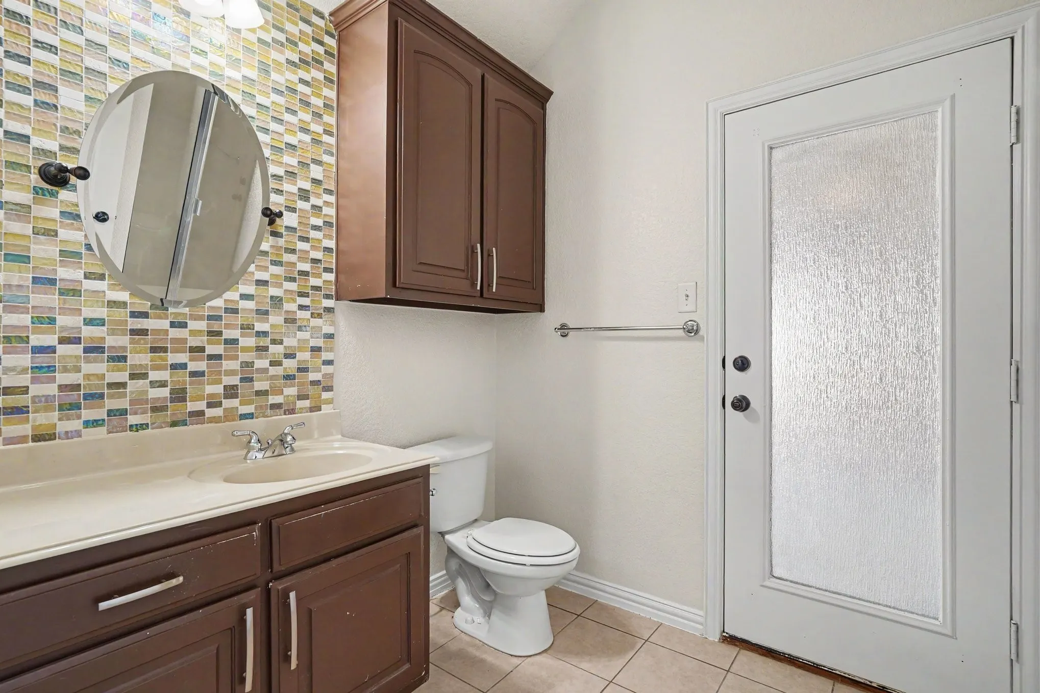 Single Family Residence For Sale in Johnson County , 4056 Running Brook Drive, Joshua, Texas 76058, 4 Bedroom, 3 Bathroom, 2 Garage spaces, 2,578 Sqft, built in 2006, mls#21360236, Real Estate Agent in Joshua, Homes For Sale in Johnson county, Homes For Sale in Joshua, Realtor in Joshua Texas, Real Estate Brokerage Independent Realty Texas, Luminita Cordes Realtor