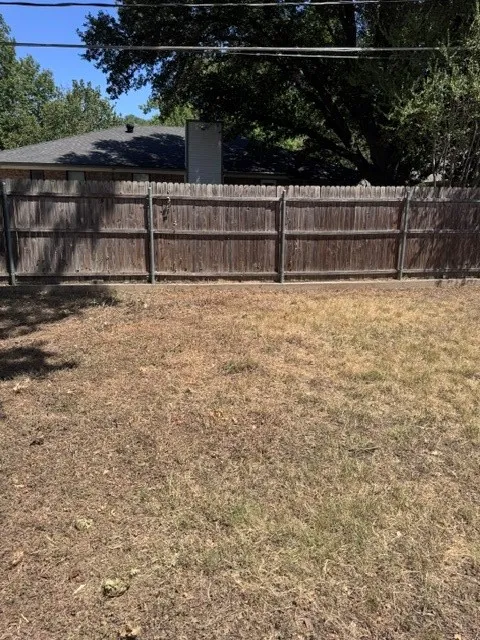 Single Family Residence For Sale in Tarrant County , 2703 Capistrano Court S, Arlington, Texas 76015, 3 Bedroom, 2 Bathroom, 2 Garage spaces, 1,317 Sqft, built in 1981, mls#21359952, Real Estate Agent in Arlington, Homes For Sale in Tarrant county, Homes For Sale in Arlington, Realtor in Arlington Texas, Real Estate Brokerage Independent Realty Texas, Luminita Cordes Realtor