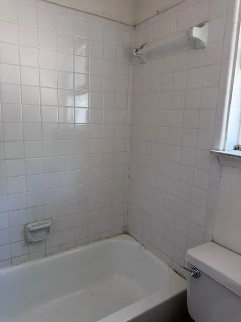 Single Family Residence For Sale in Tarrant County , 2703 Capistrano Court S, Arlington, Texas 76015, 3 Bedroom, 2 Bathroom, 2 Garage spaces, 1,317 Sqft, built in 1981, mls#21359952, Real Estate Agent in Arlington, Homes For Sale in Tarrant county, Homes For Sale in Arlington, Realtor in Arlington Texas, Real Estate Brokerage Independent Realty Texas, Luminita Cordes Realtor