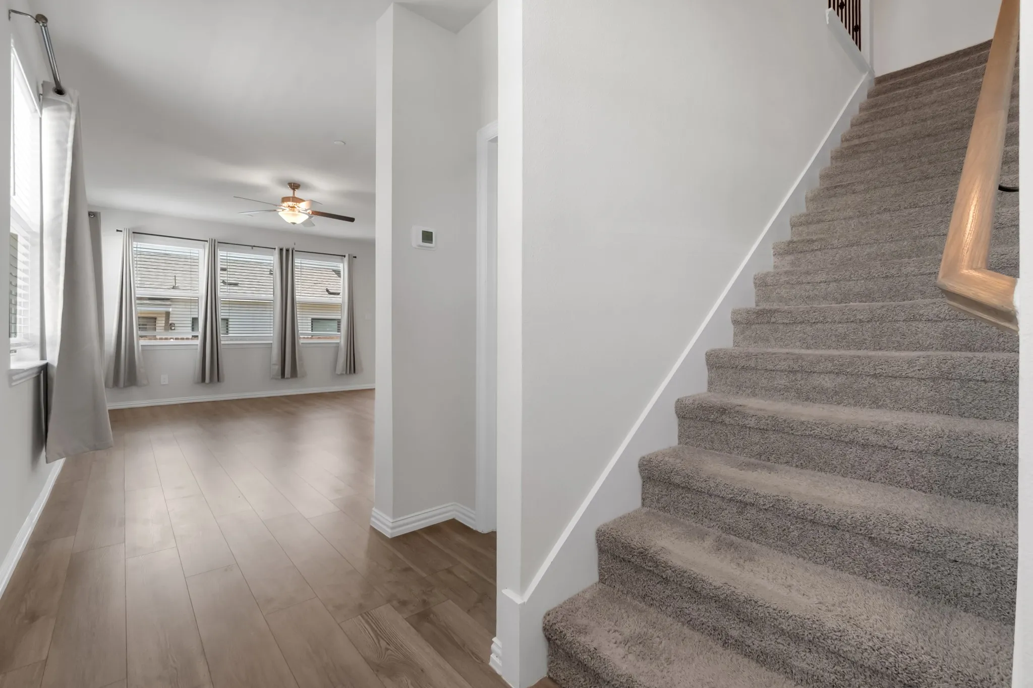 Townhouse For Sale in Denton County , 1109 Rusk Way, Lewisville, Texas 75077, 3 Bedroom, 3 Bathroom, 2 Garage spaces, 1,710 Sqft, built in 2022, mls#21358582, Real Estate Agent in Lewisville, Homes For Sale in Denton county, Homes For Sale in Lewisville, Realtor in Lewisville Texas, Real Estate Brokerage Independent Realty Texas, Luminita Cordes Realtor