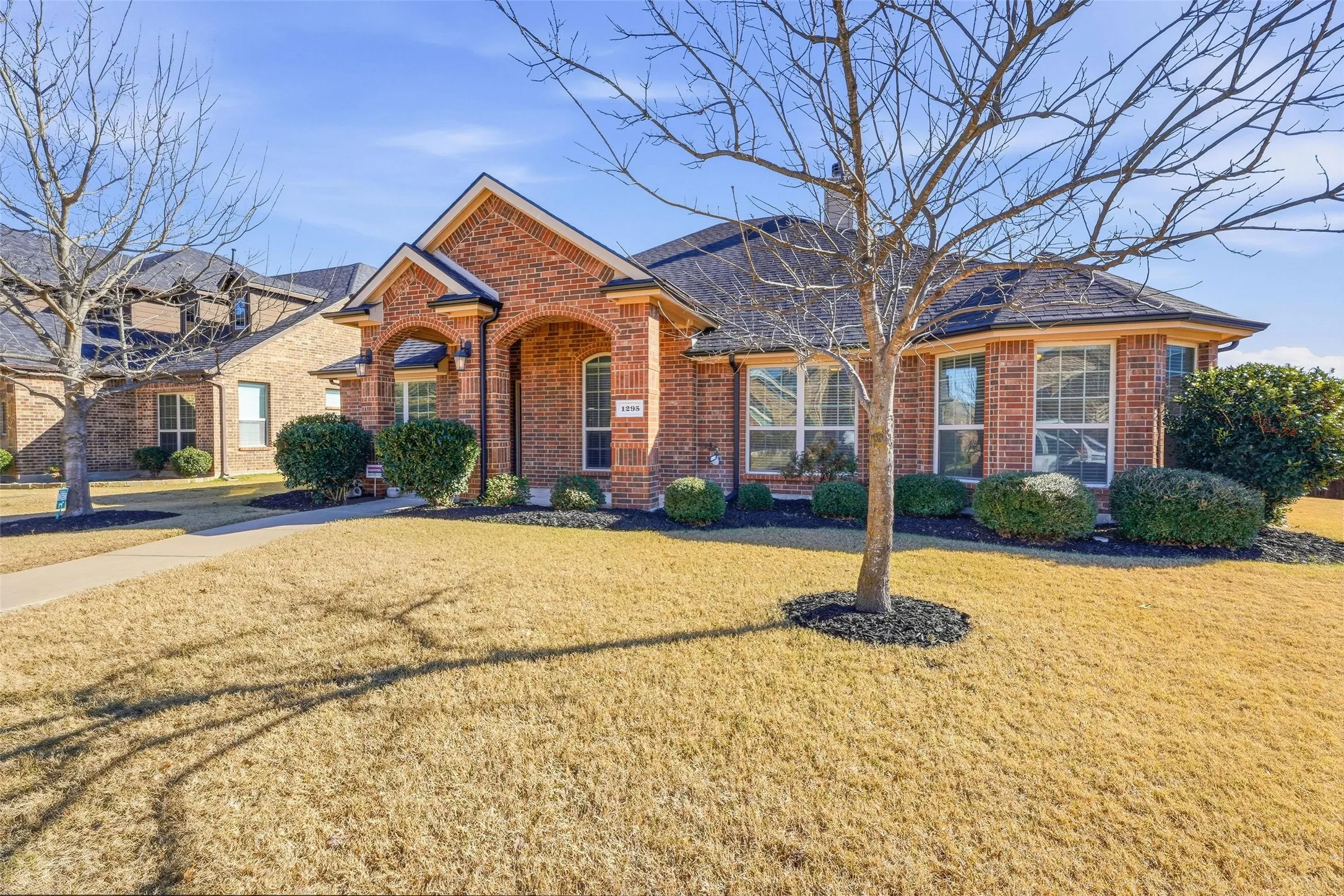 Single Family Residence For Rent in Rockwall County , 1295 White Water Lane, Rockwall, Texas 75087, 4 Bedroom, 2 Bathroom, 2 Garage spaces, 2,156 Sqft, built in 2015, mls#21360724, Real Estate Agent in Rockwall, Homes For Rent in Rockwall county, Homes For Rent in Rockwall, Realtor in Rockwall Texas, Real Estate Brokerage Independent Realty Texas, Luminita Cordes Realtor