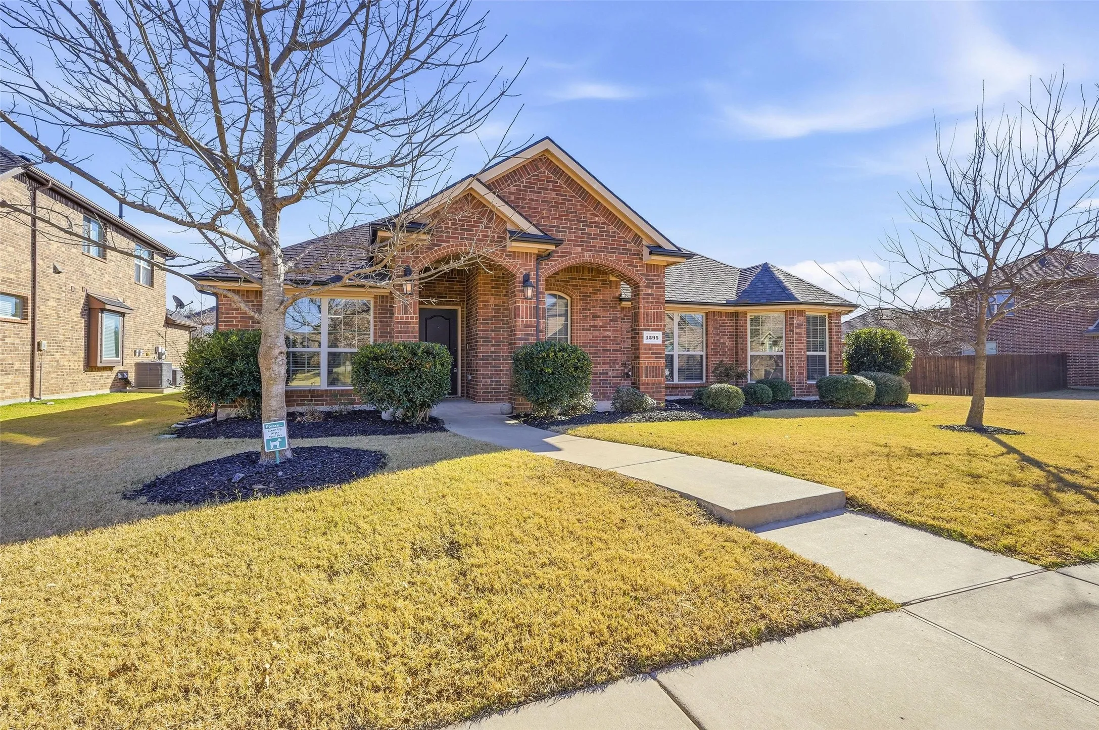 Single Family Residence For Rent in Rockwall County , 1295 White Water Lane, Rockwall, Texas 75087, 4 Bedroom, 2 Bathroom, 2 Garage spaces, 2,156 Sqft, built in 2015, mls#21360724, Real Estate Agent in Rockwall, Homes For Rent in Rockwall county, Homes For Rent in Rockwall, Realtor in Rockwall Texas, Real Estate Brokerage Independent Realty Texas, Luminita Cordes Realtor